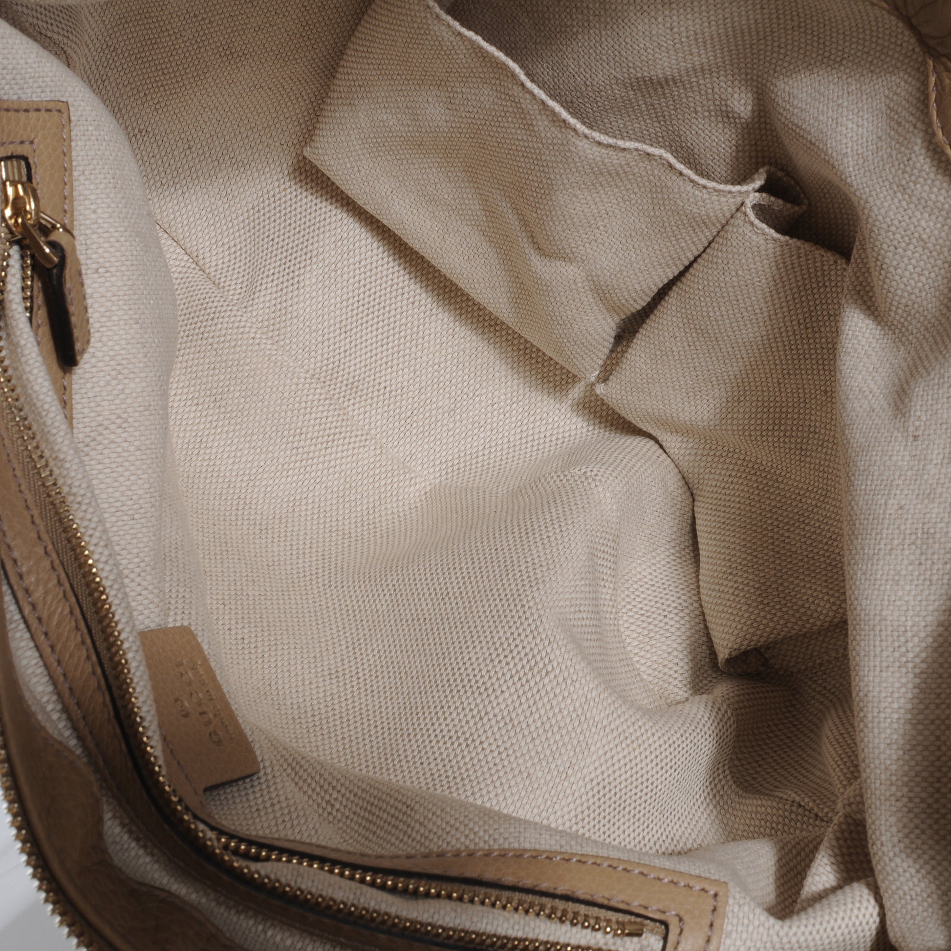 Gucci Pebbled Calfskin Medium Soho Hobo 7 of 7
