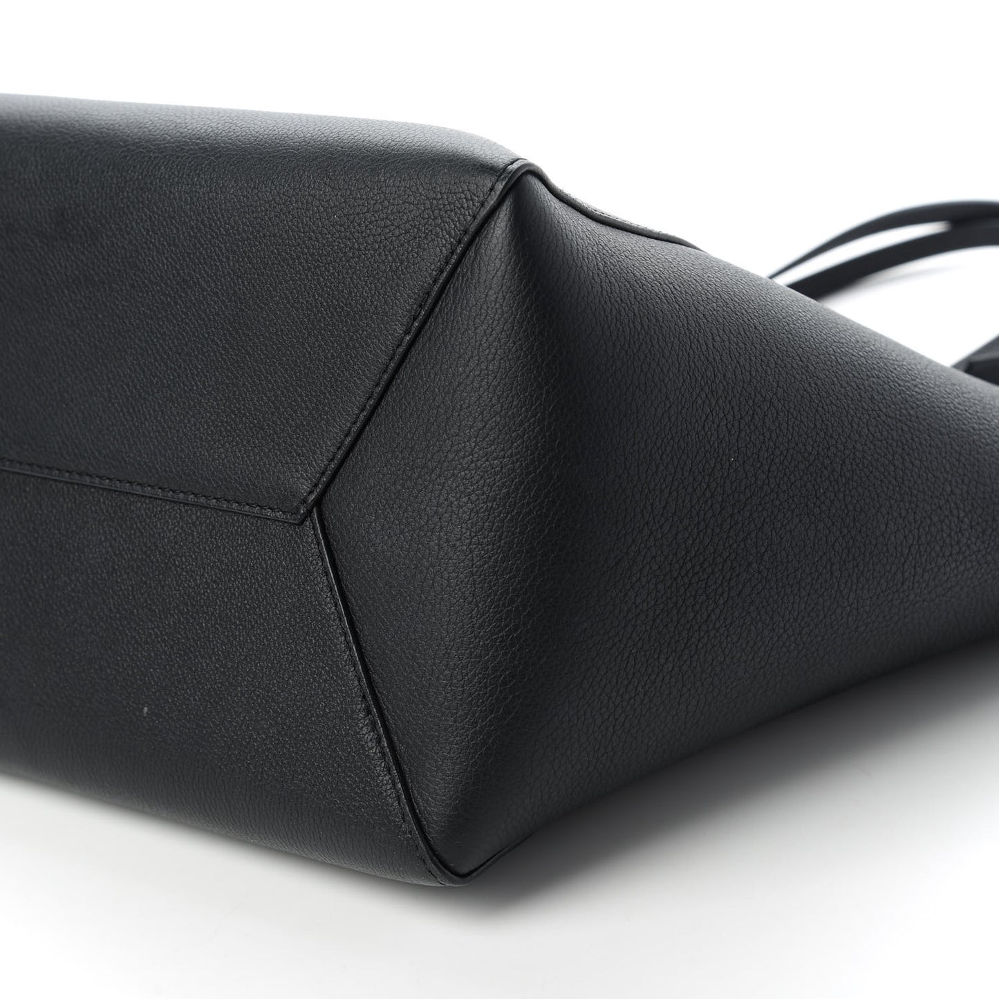 Calfskin Lockme Cabas Black