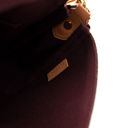 Louis Vuitton Monogram Favorite PM 8 of 12