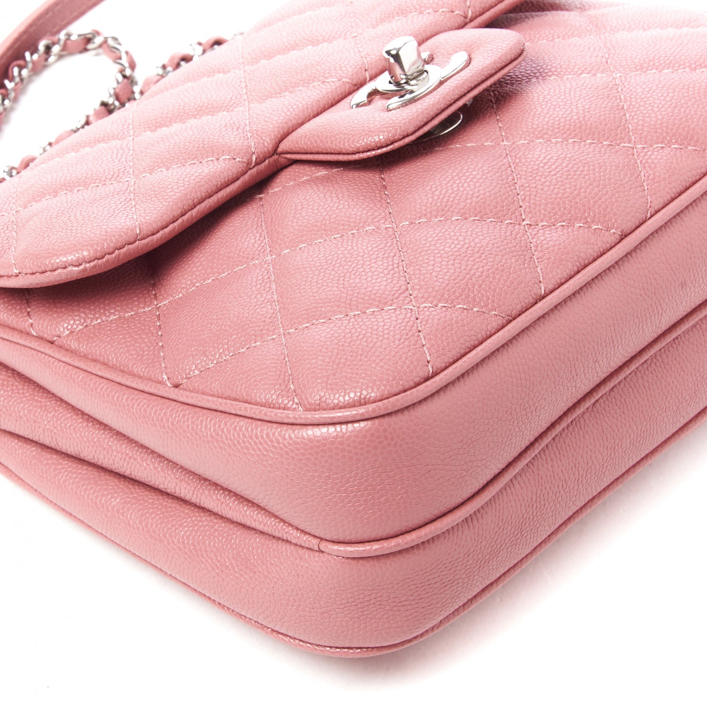 Caviar Quilted Small Urban Companion Flap Pink