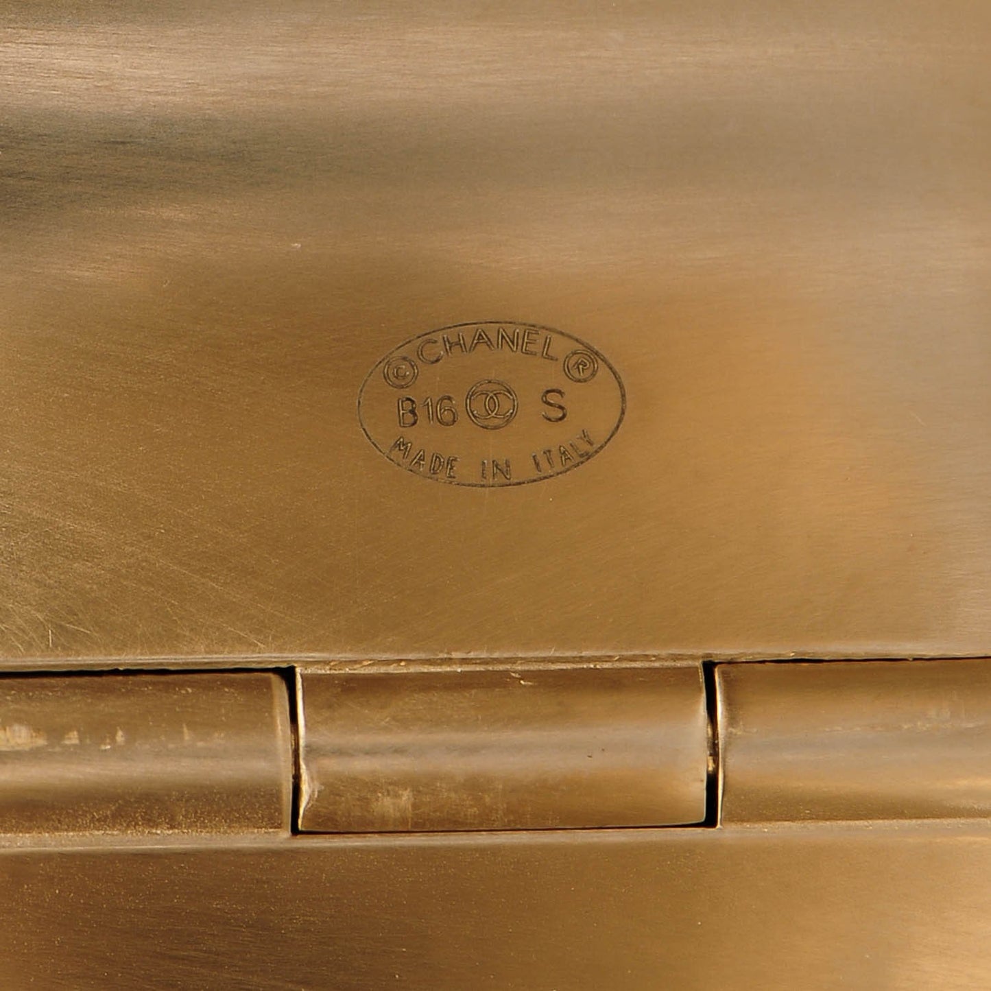 Metal CC Mirror Cuff Gold