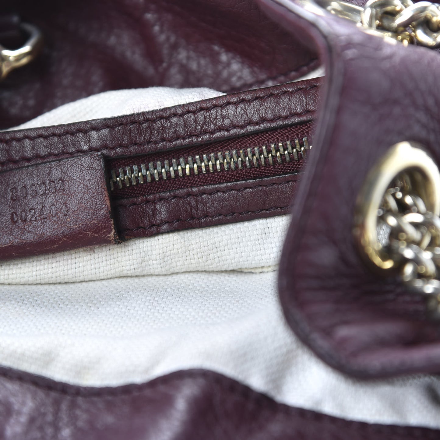 Pebbled Calfskin Medium Soho Chain Shoulder Bag Burgundy