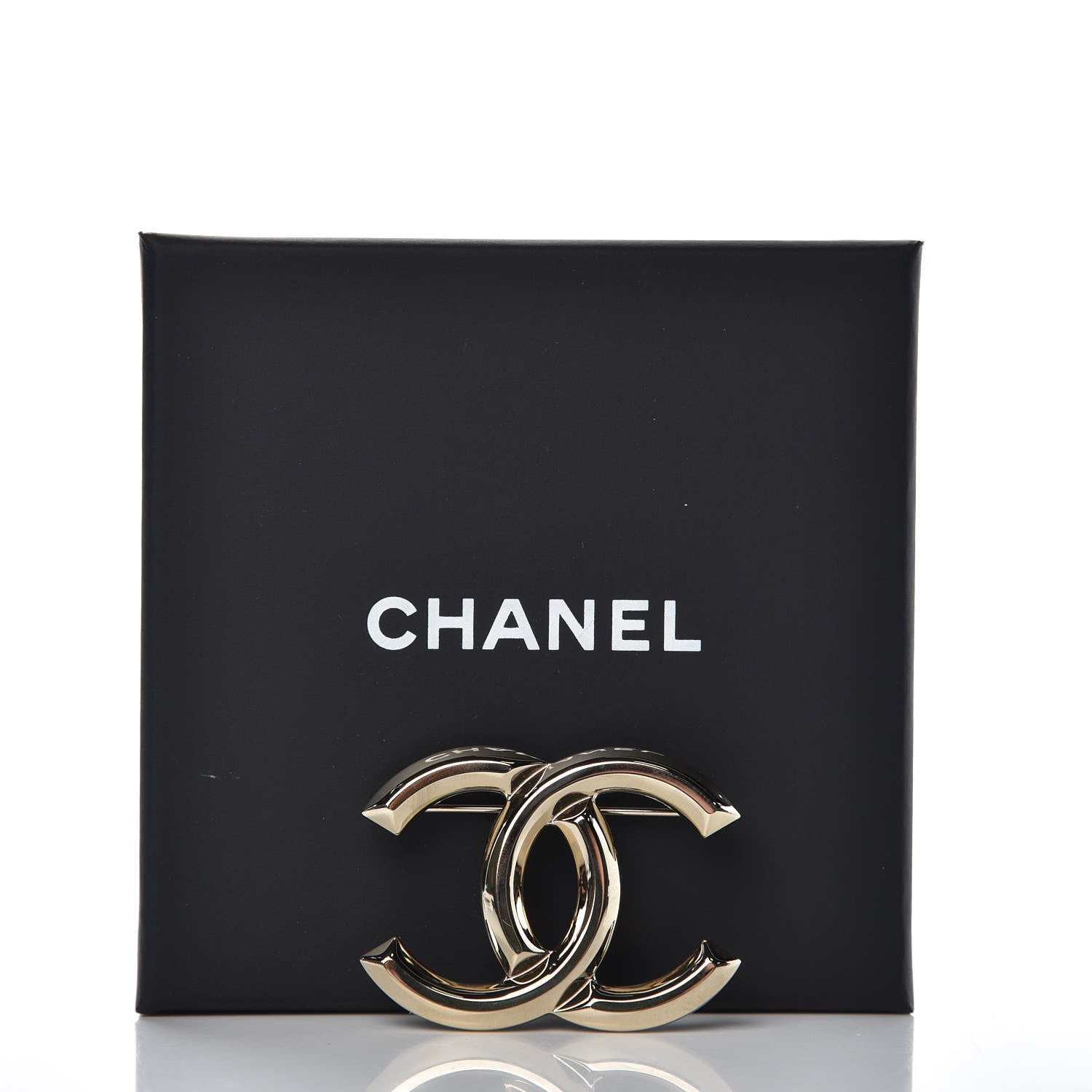 Chanel Metal CC Brooch Light Gold 5 of 5