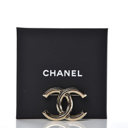 Chanel Metal CC Brooch Light Gold 5 of 5