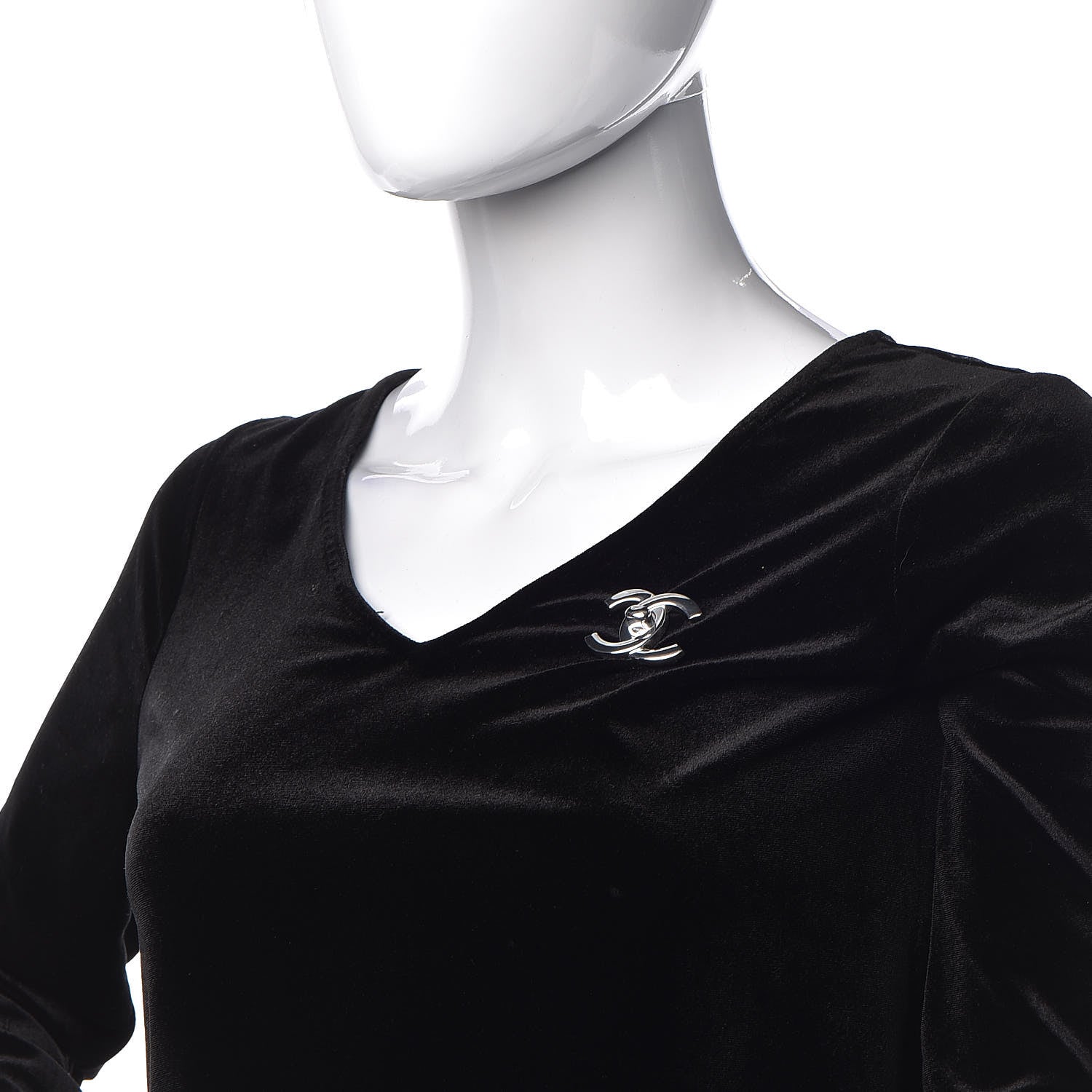 Chanel CC Turnlock Brooch Silver 2 of 5