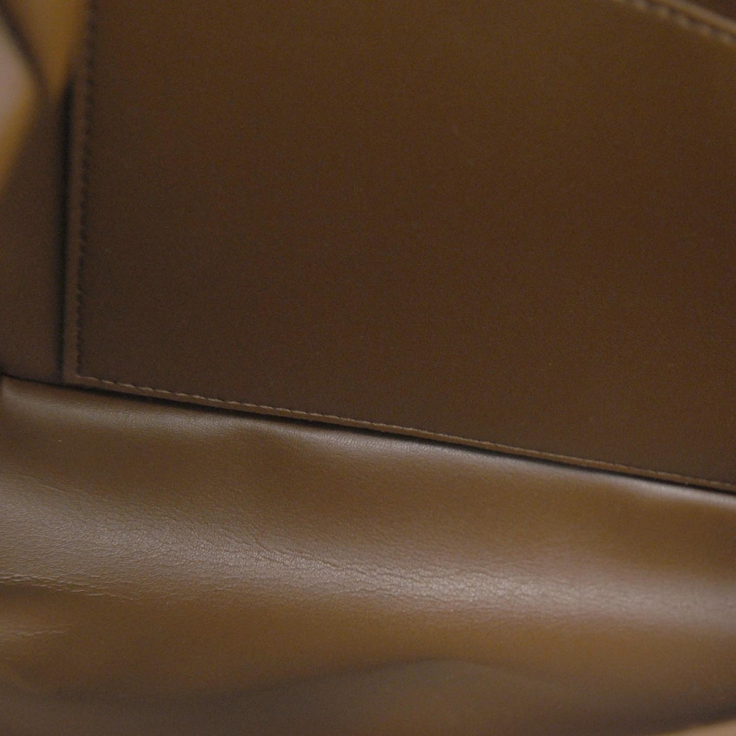 Vernis Thompson Street Bronze