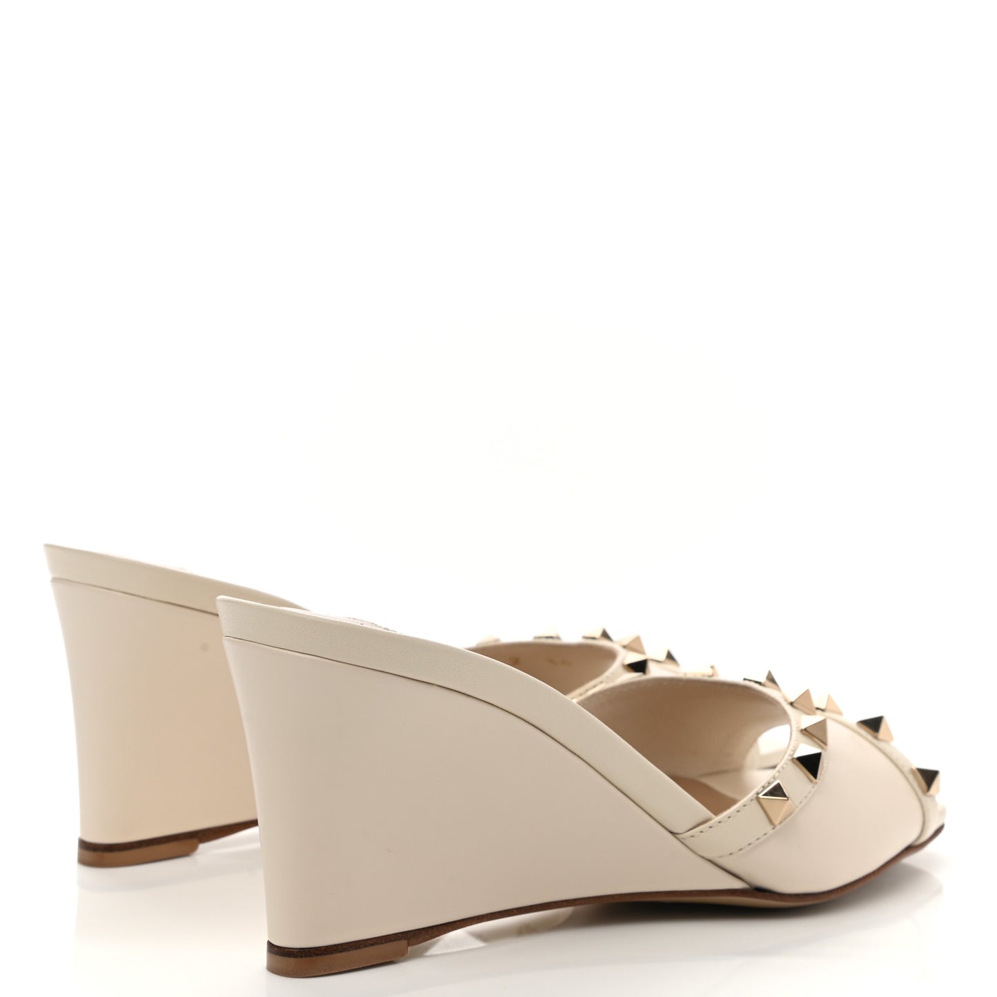 Calfskin Nappa Rockstud Wedge Sandals 36 Light Ivory