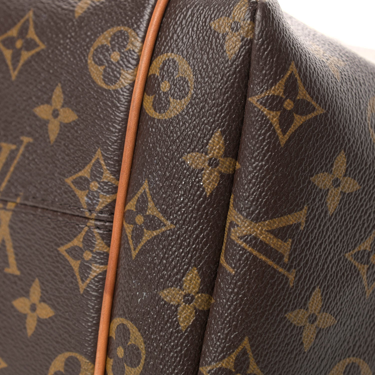 Louis Vuitton Monogram Totally MM 11 of 11