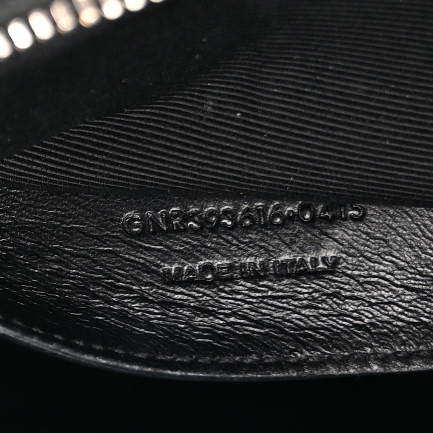 Saint Laurent Lambskin Matelasse Chevron Classic Monogram Shoulder Bag Black 7 of 10