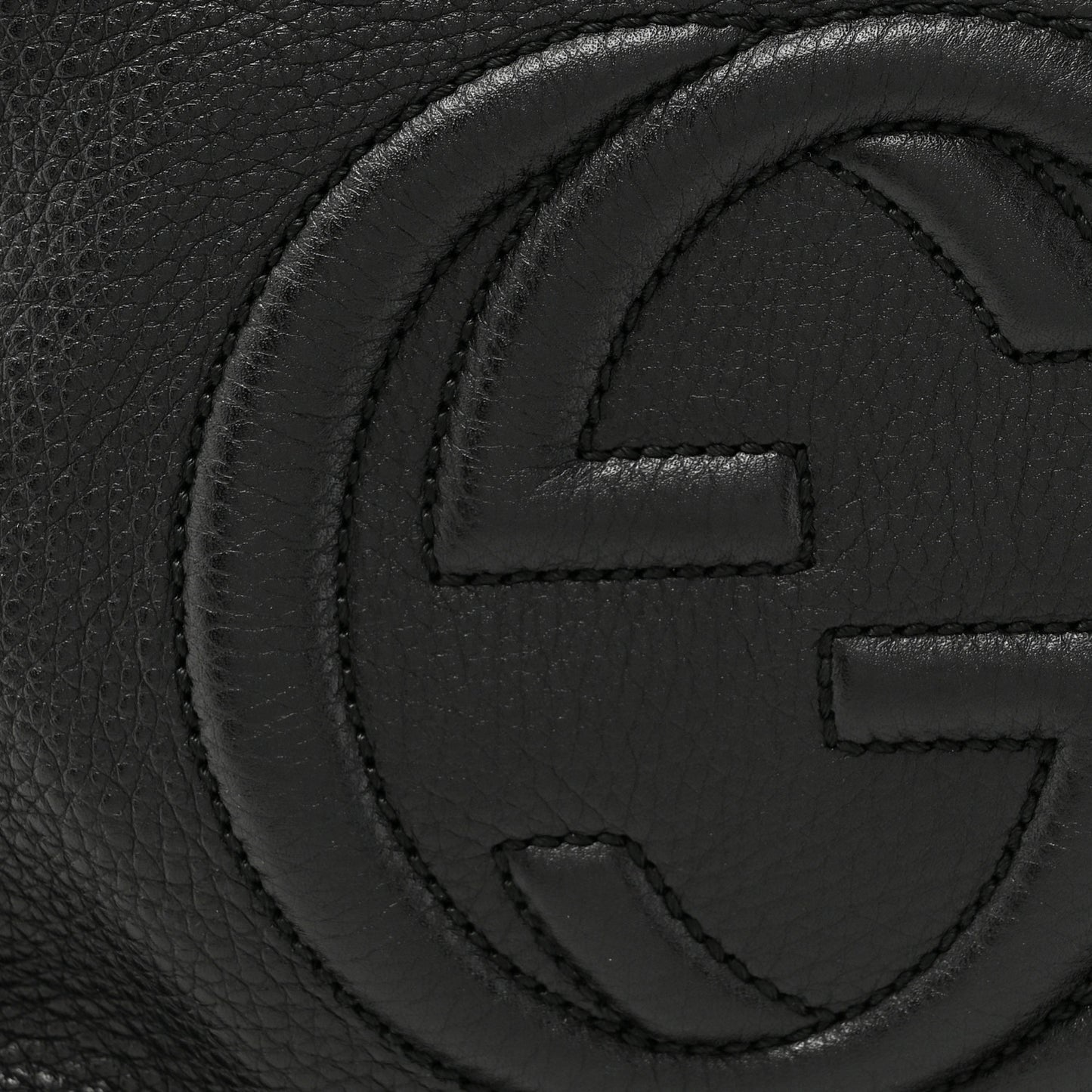 Pebbled Calfskin Medium Soho Chain Hobo Black