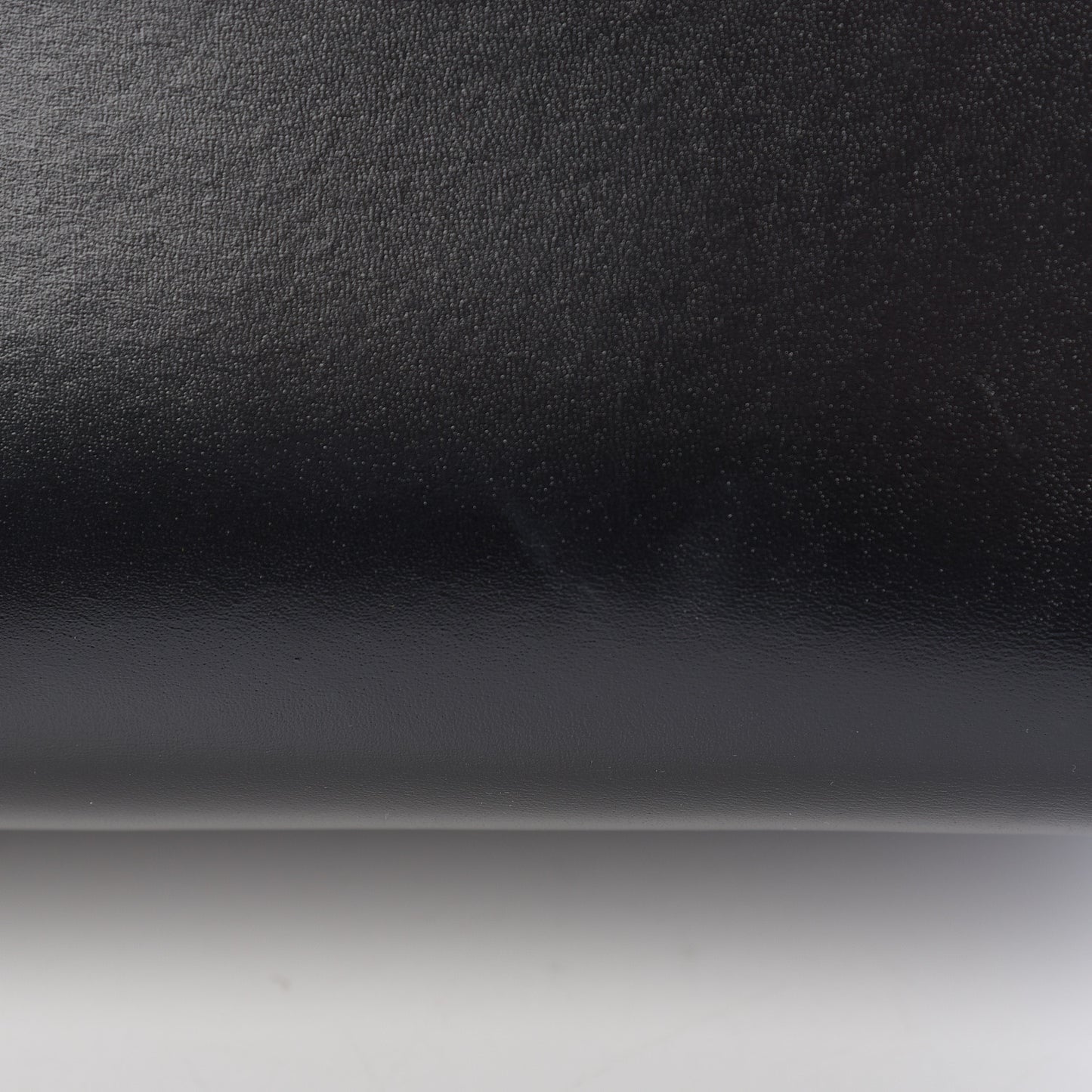 Shiny Lord Calfskin Medium Antigona Black