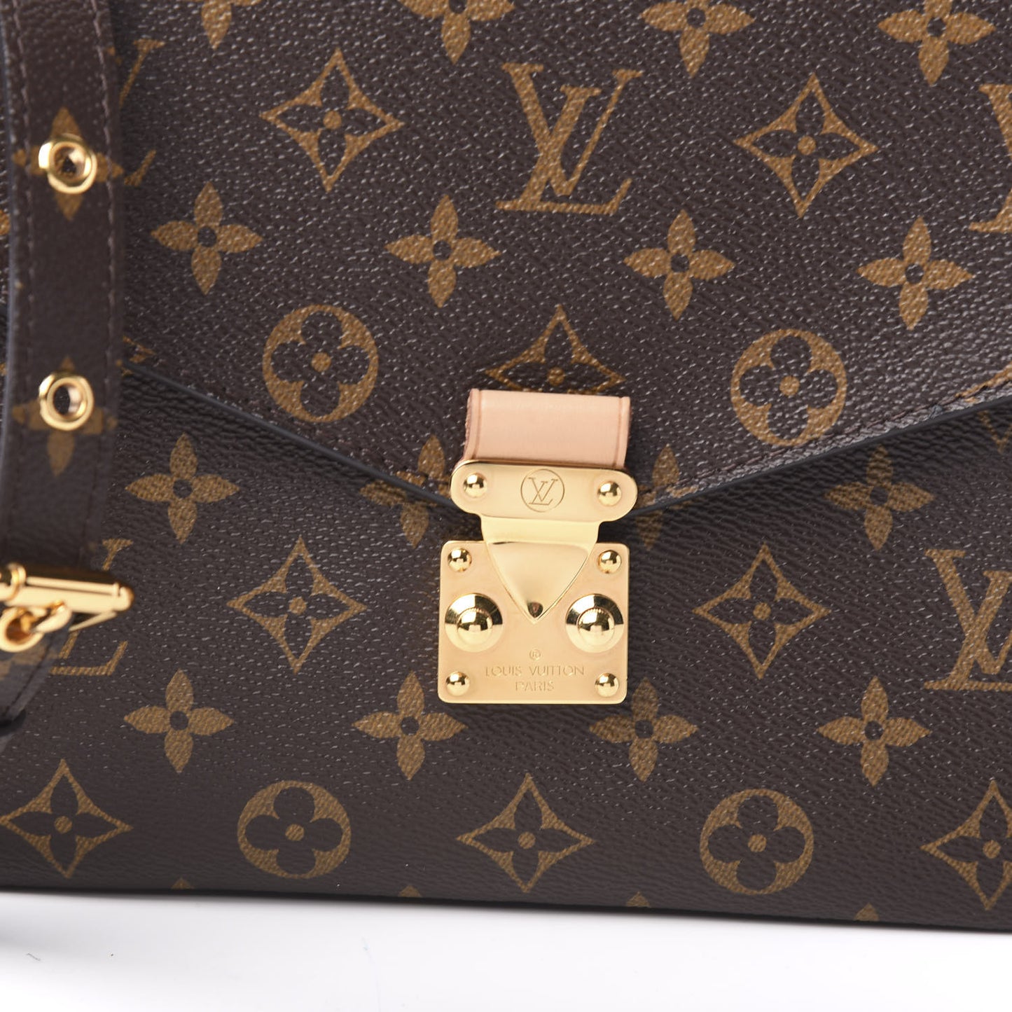 Monogram Pochette Metis