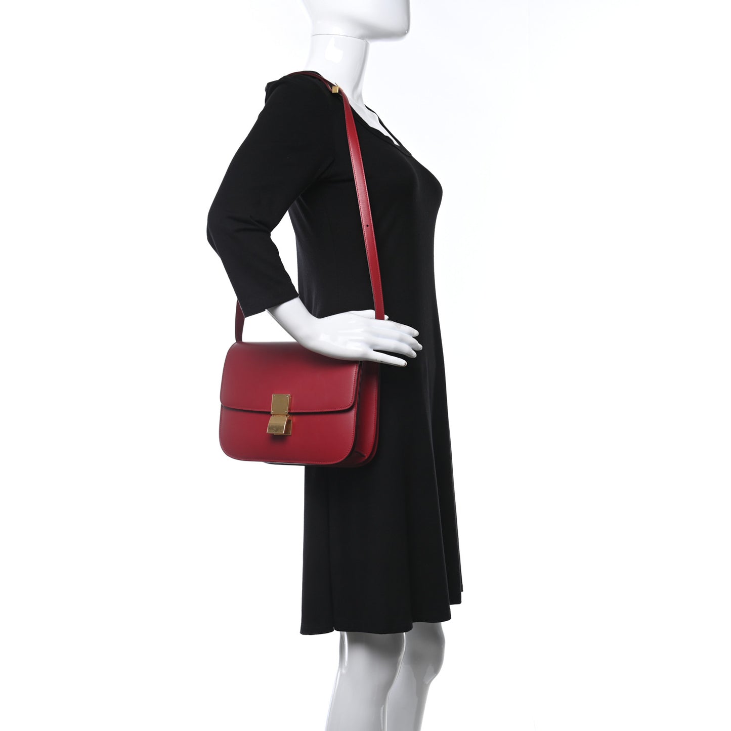 Box Calfskin Medium Classic Box Flap Bag Burgundy