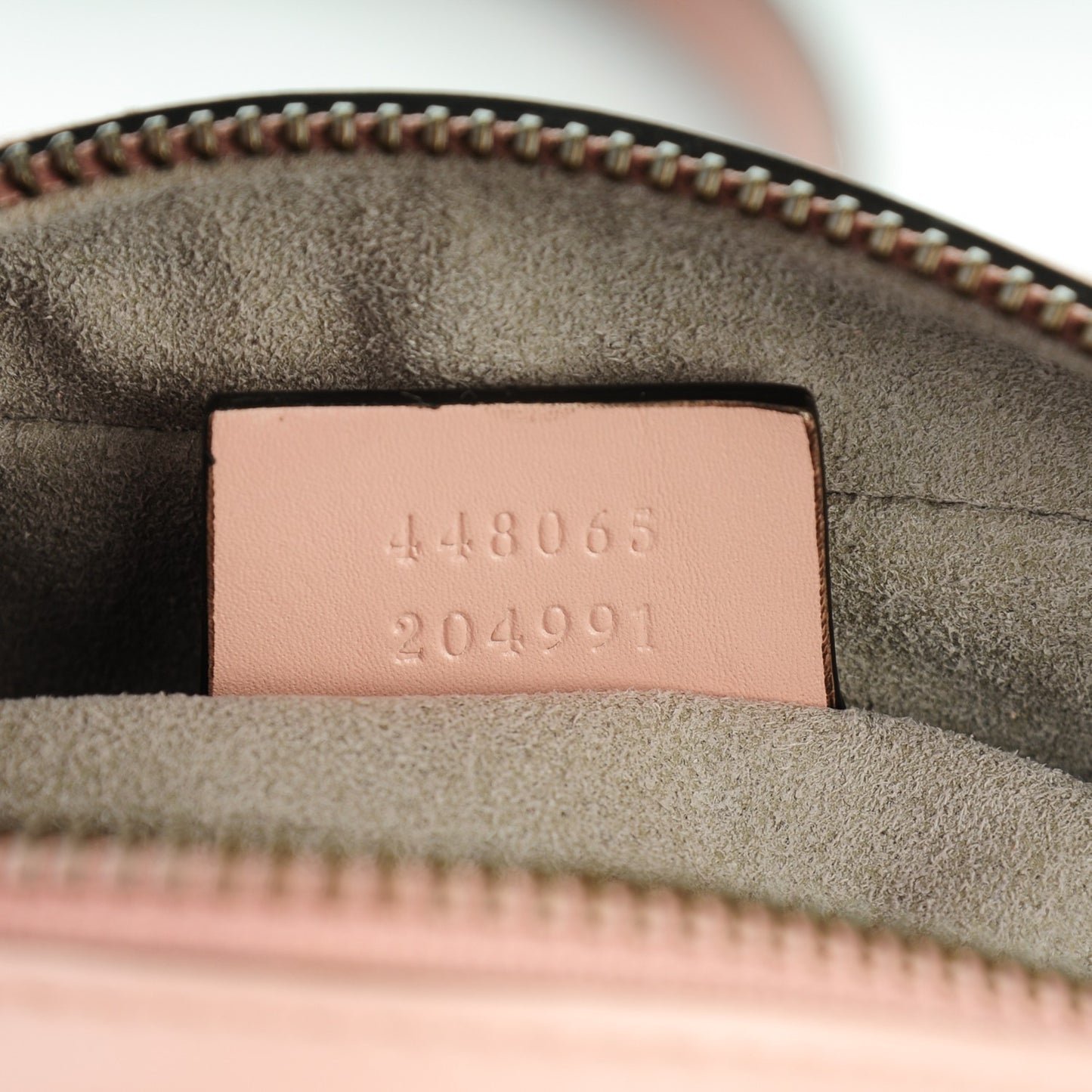 Calfskin Matelasse Mini GG Marmont Chain Shoulder Bag Perfect Pink