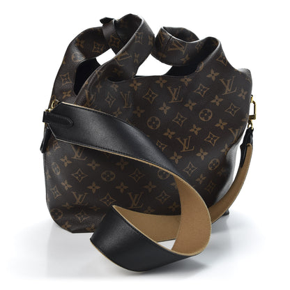 Louis Vuitton Monogram Atlantis PM 2 of 9