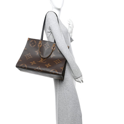 Louis Vuitton Reverse Monogram Giant Onthego GM 2 of 9