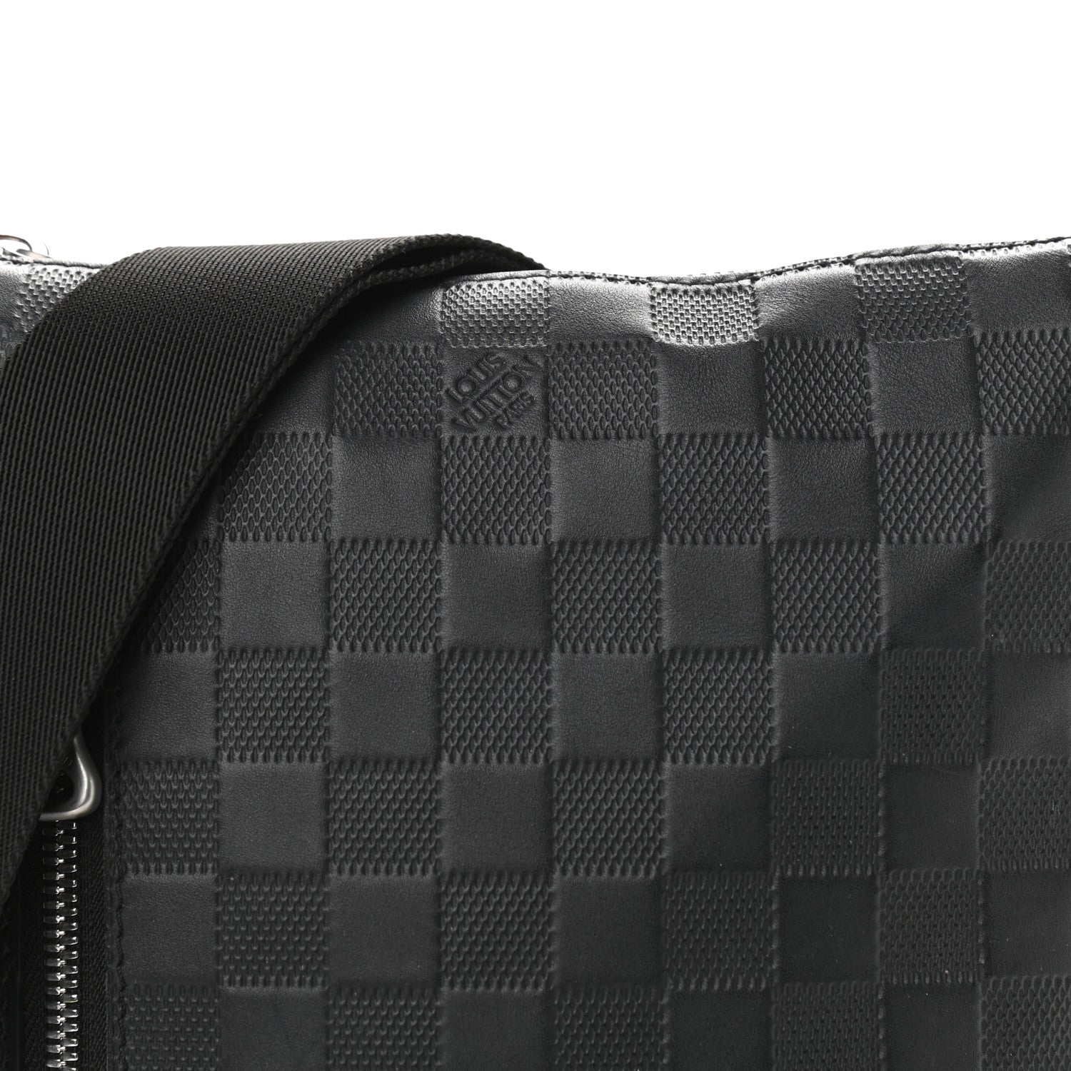 Louis Vuitton Damier Infini Discovery Messenger BB Onyx 10 of 15
