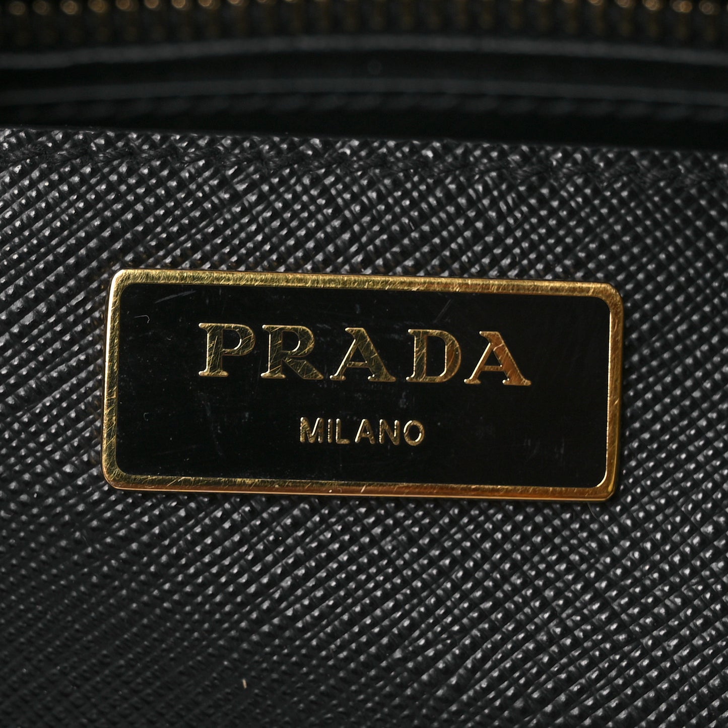 Saffiano Lux Large Galleria Double Zip Tote Black
