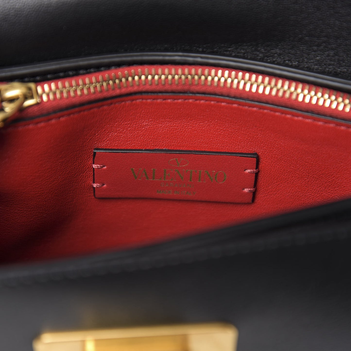 Smooth Calfskin Small Vring Shoulder Bag Black