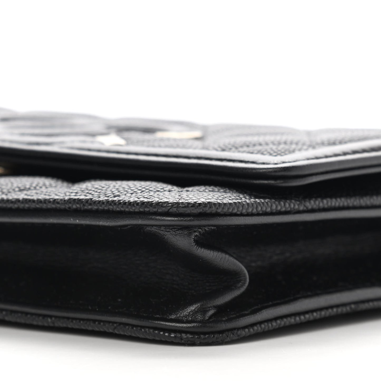 Caviar Quilted CC Filigree Wallet On Chain WOC Black