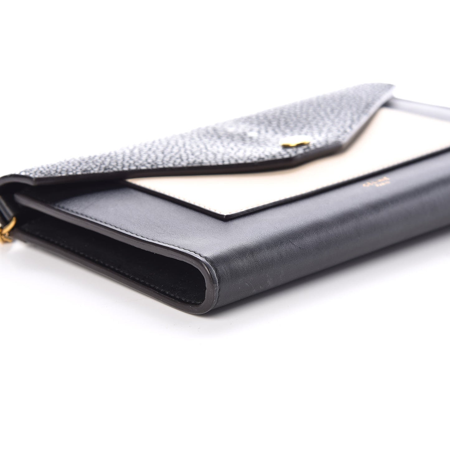 Stingray Shiny Calfskin Clutch on a Chain Black
