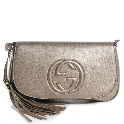 Gucci Metallic Pebbled Calfskin Medium Soho Flap Crossbody Golden Beige 1 of 8