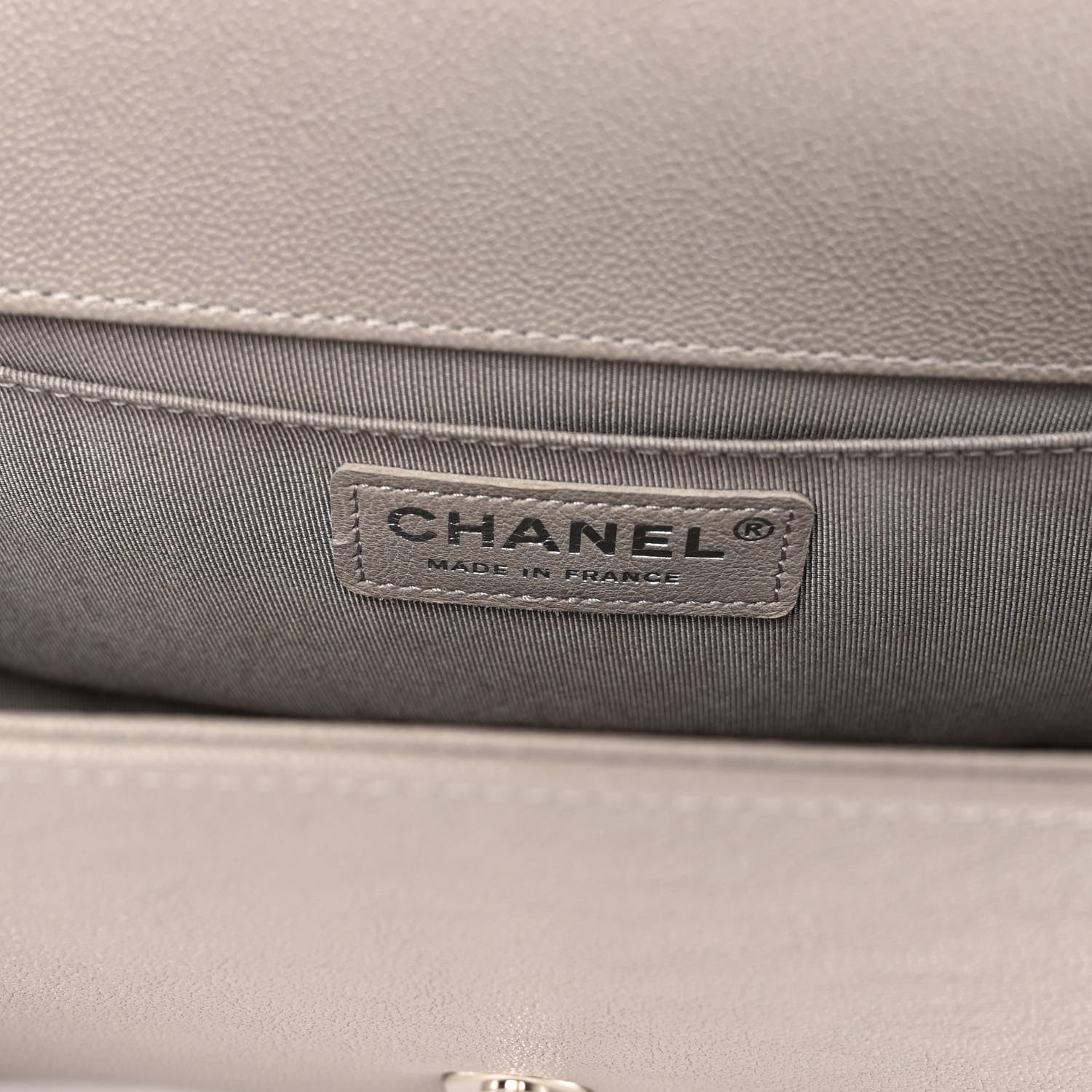 Chanel Caviar Quilted Medium Boy Flap Light Grey 5 of 9