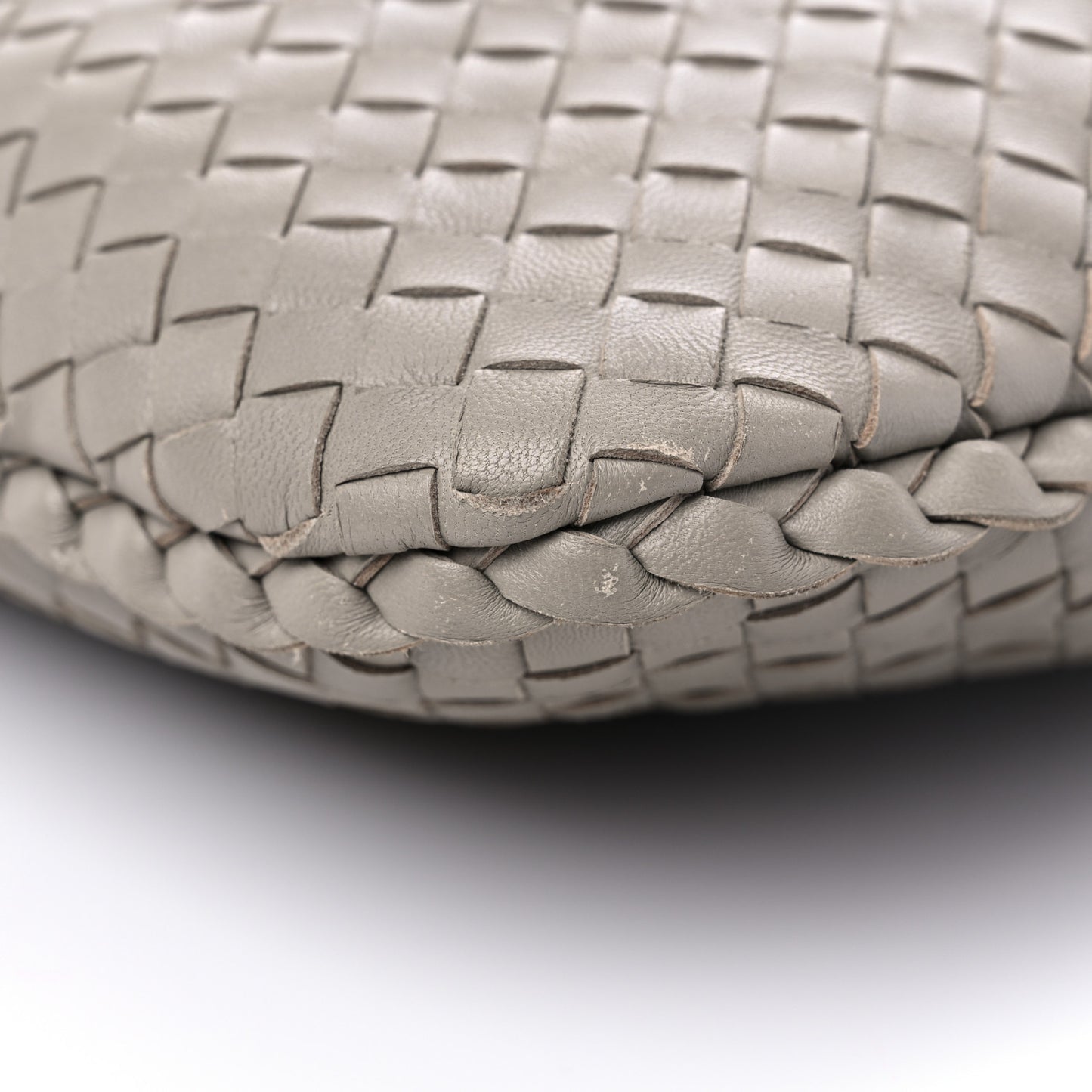 Nappa Intrecciato Large Veneta Hobo Fume