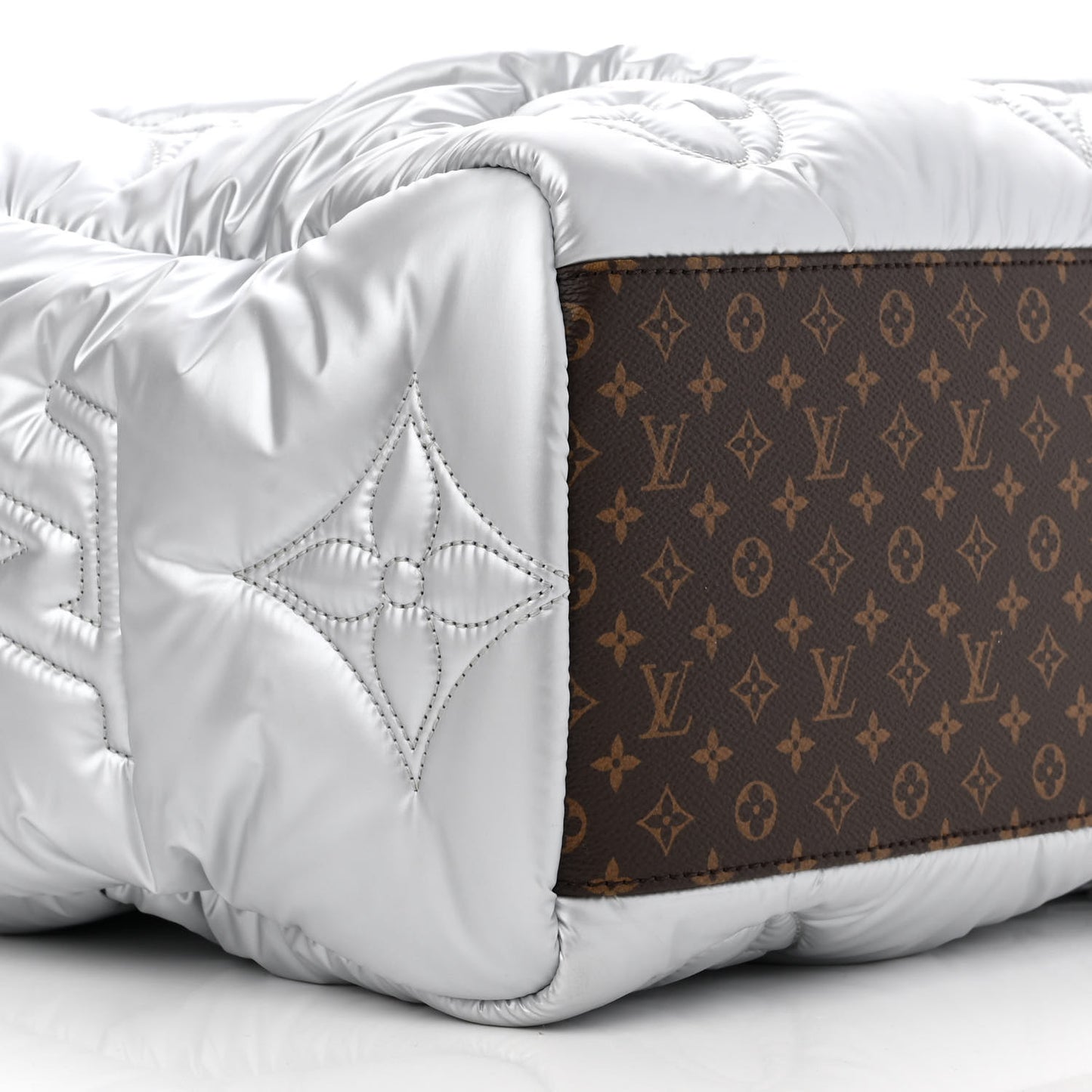 Econyl Monogram Pillow Giant Onthego GM Silver