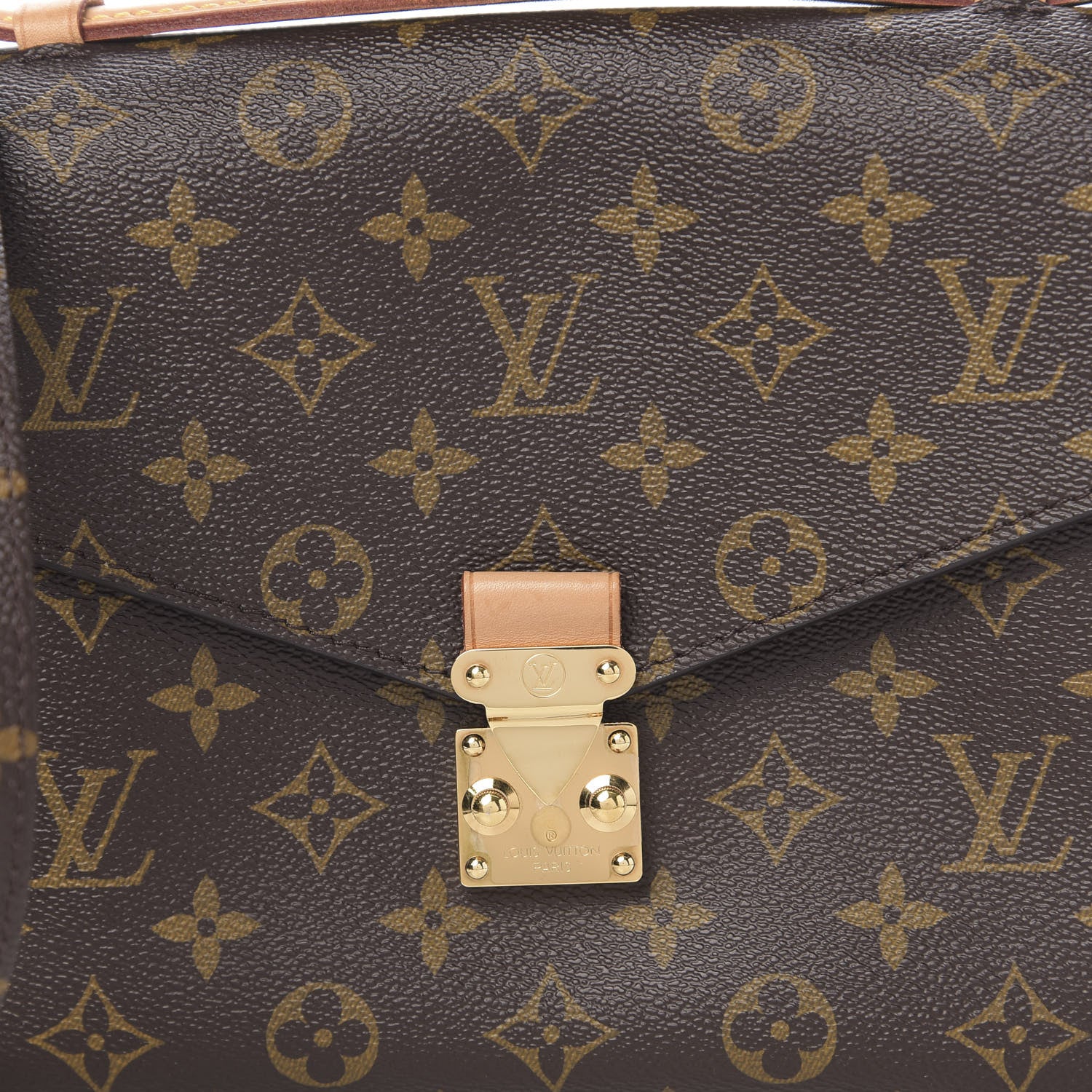 Louis Vuitton Monogram Pochette Metis 9 of 9