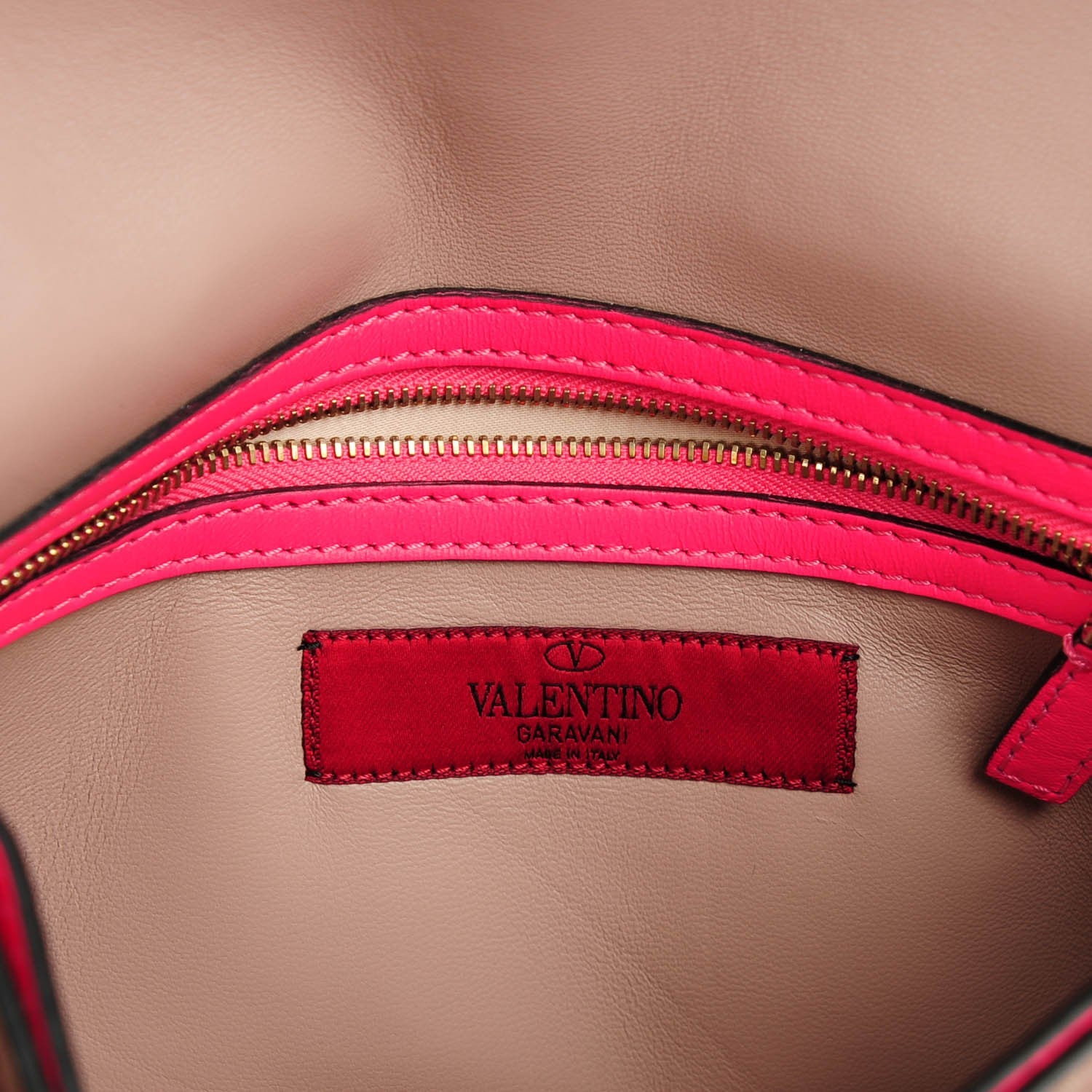 Valentino Garavani Nappa Rockstud Wristlet Clutch Fuxia Fluo 7 of 8