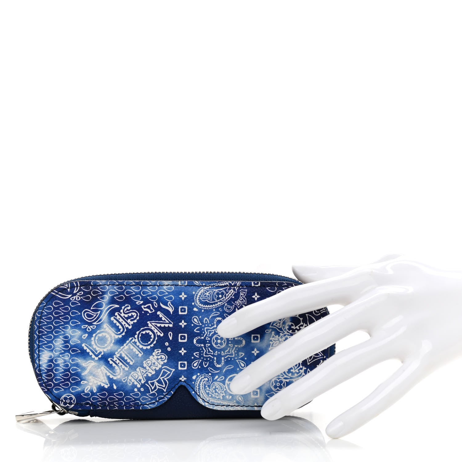 Louis Vuitton Cowhide Monogram Bandana Sunglasses Case GM Blue White 2 of 6