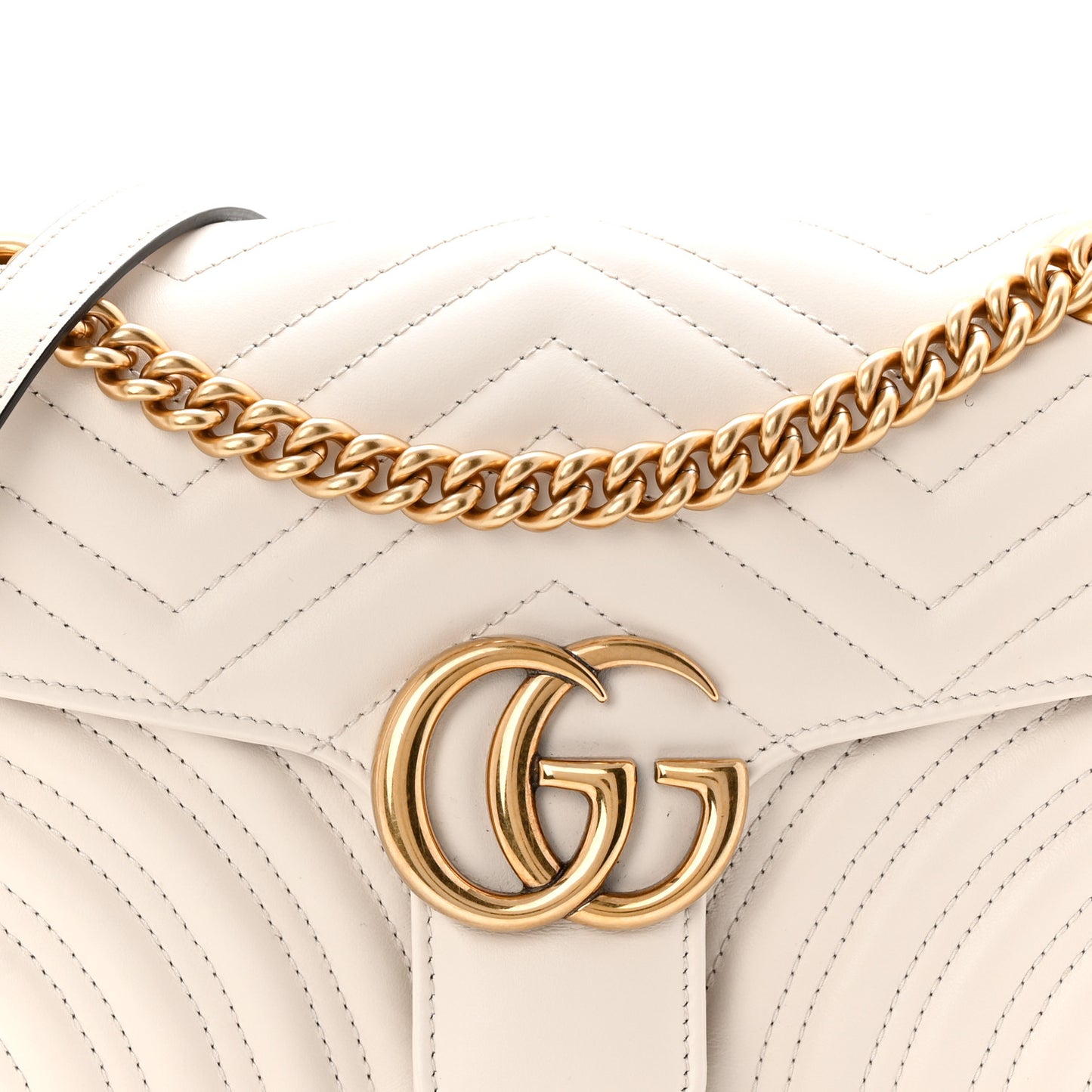 Calfskin Matelasse Small GG Marmont Shoulder Bag White
