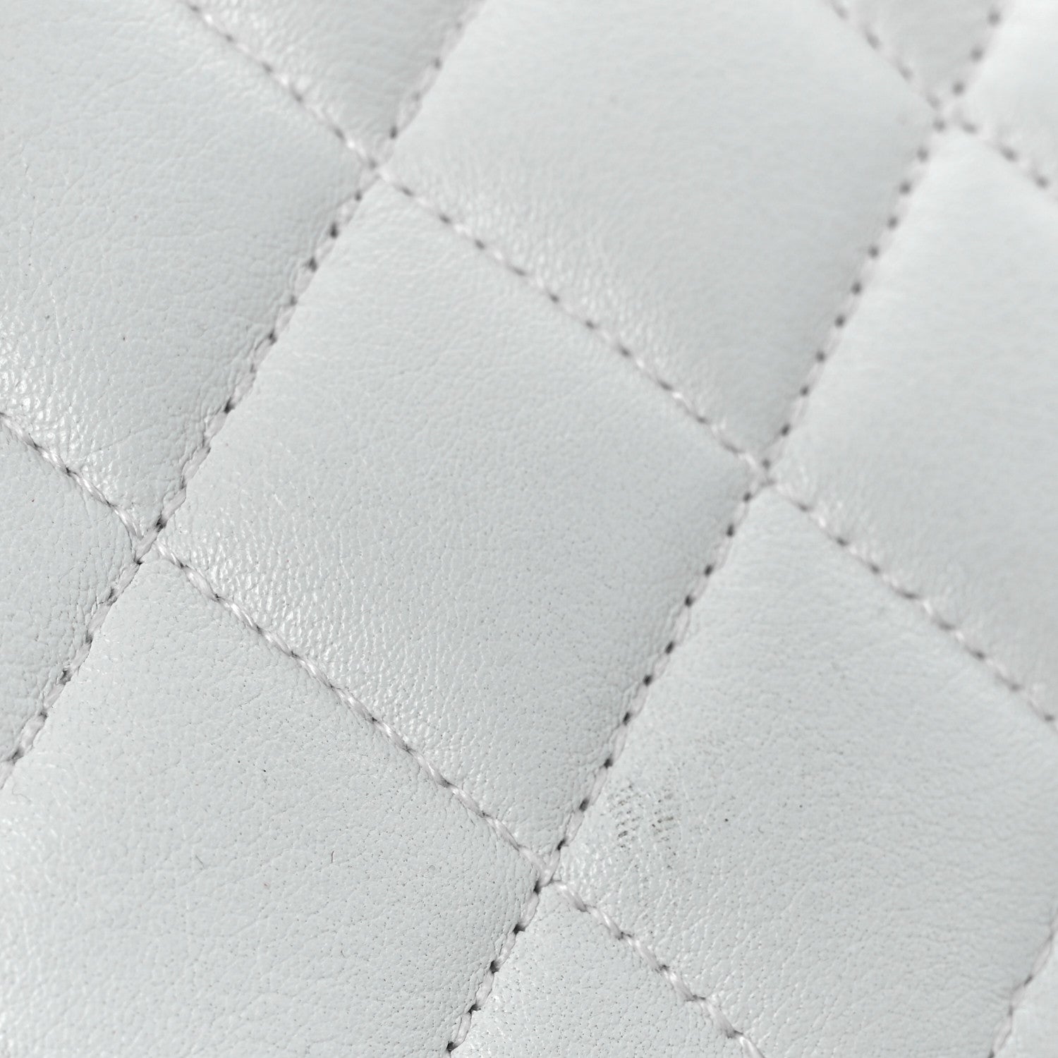 Chanel Lambskin Quilted Flap Waist Belt Bag 75 30 White 25 of 29