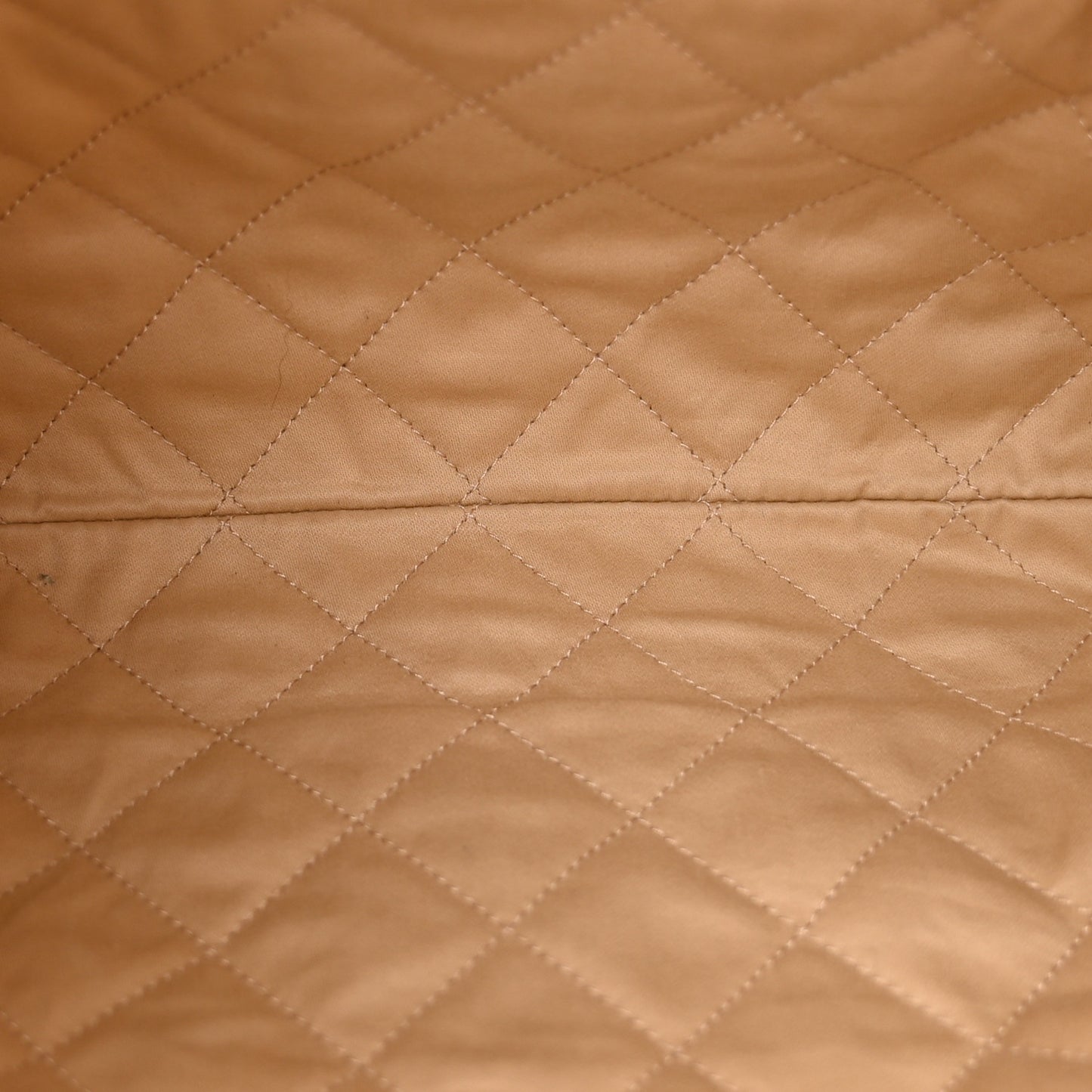 Shiny Calfskin Quilted Small Chanel 22 White