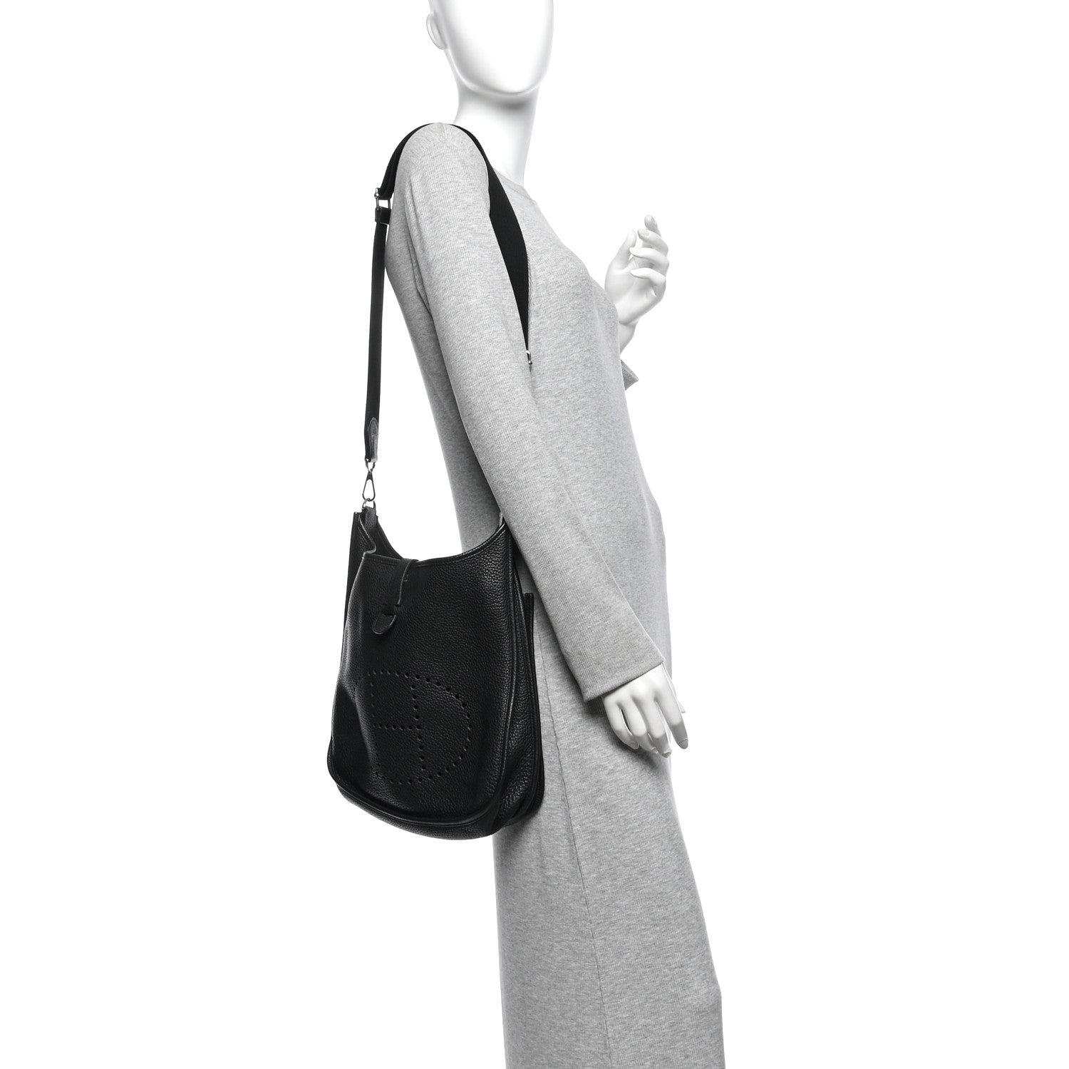 Hermes Taurillon Clemence EVELYNE III GM Black 2 of 16