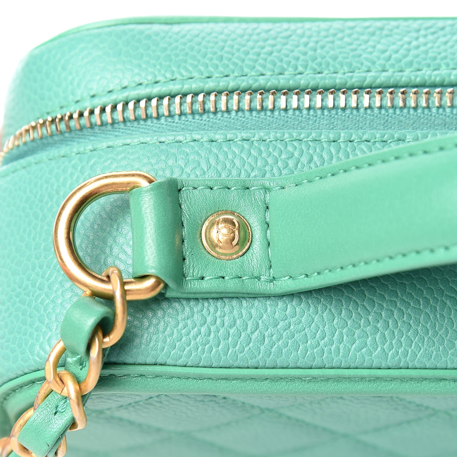 Chanel Caviar Quilted Medium CC Filigree Vanity Case Green 26 of 26