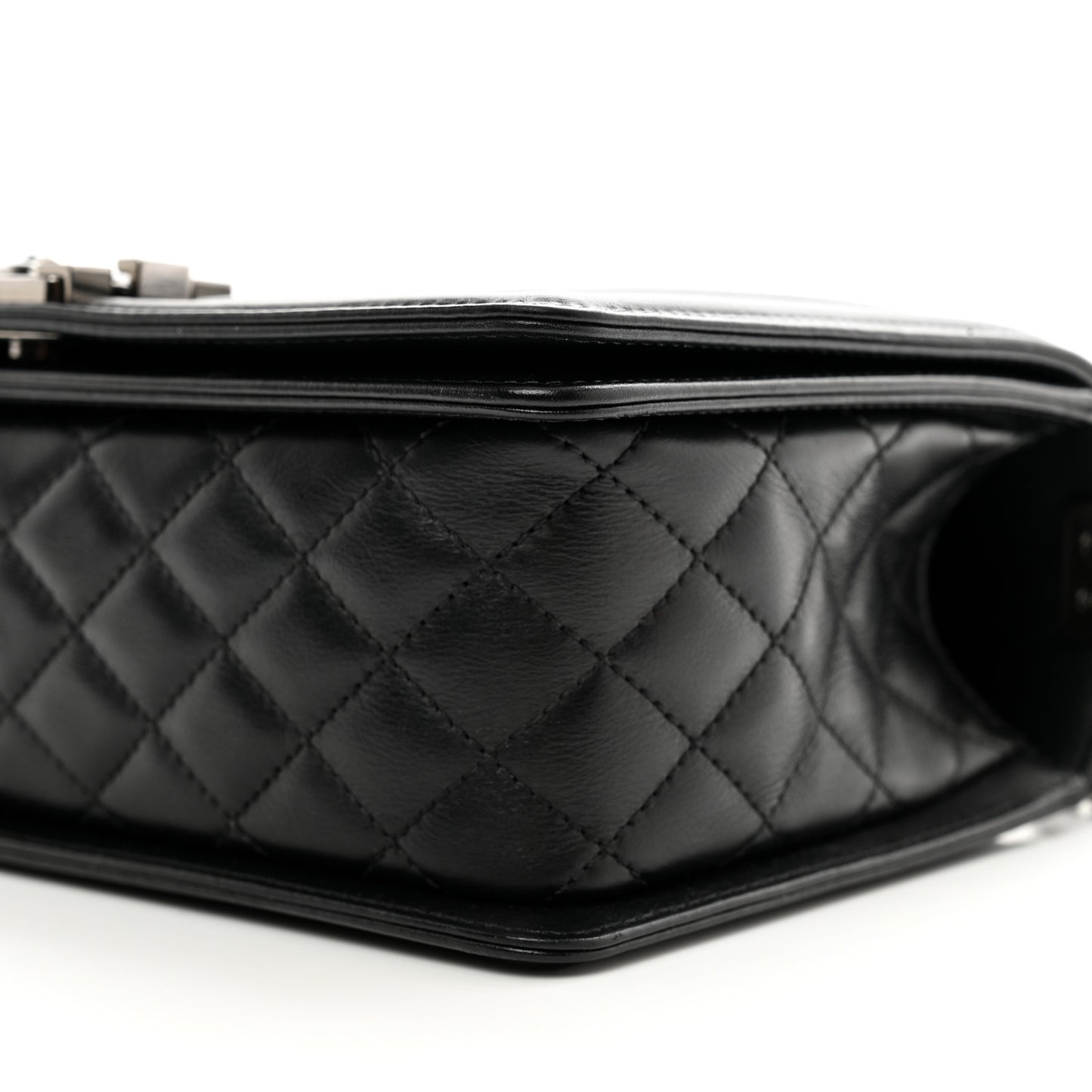 Calfskin Chevron Quilted Medium Boy Flap Black