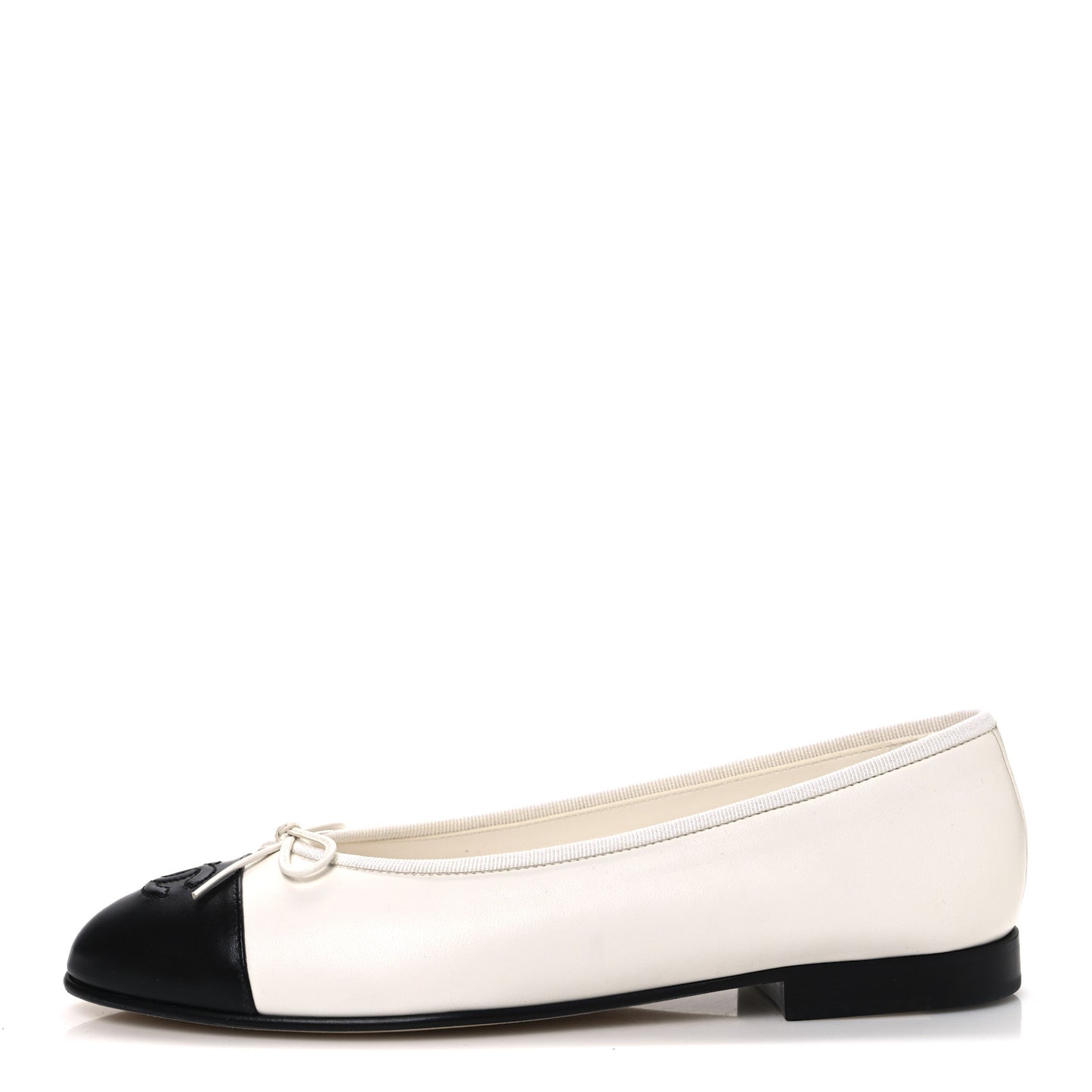 Lambskin Cap Toe CC Ballerina Flats 38.5 White Black