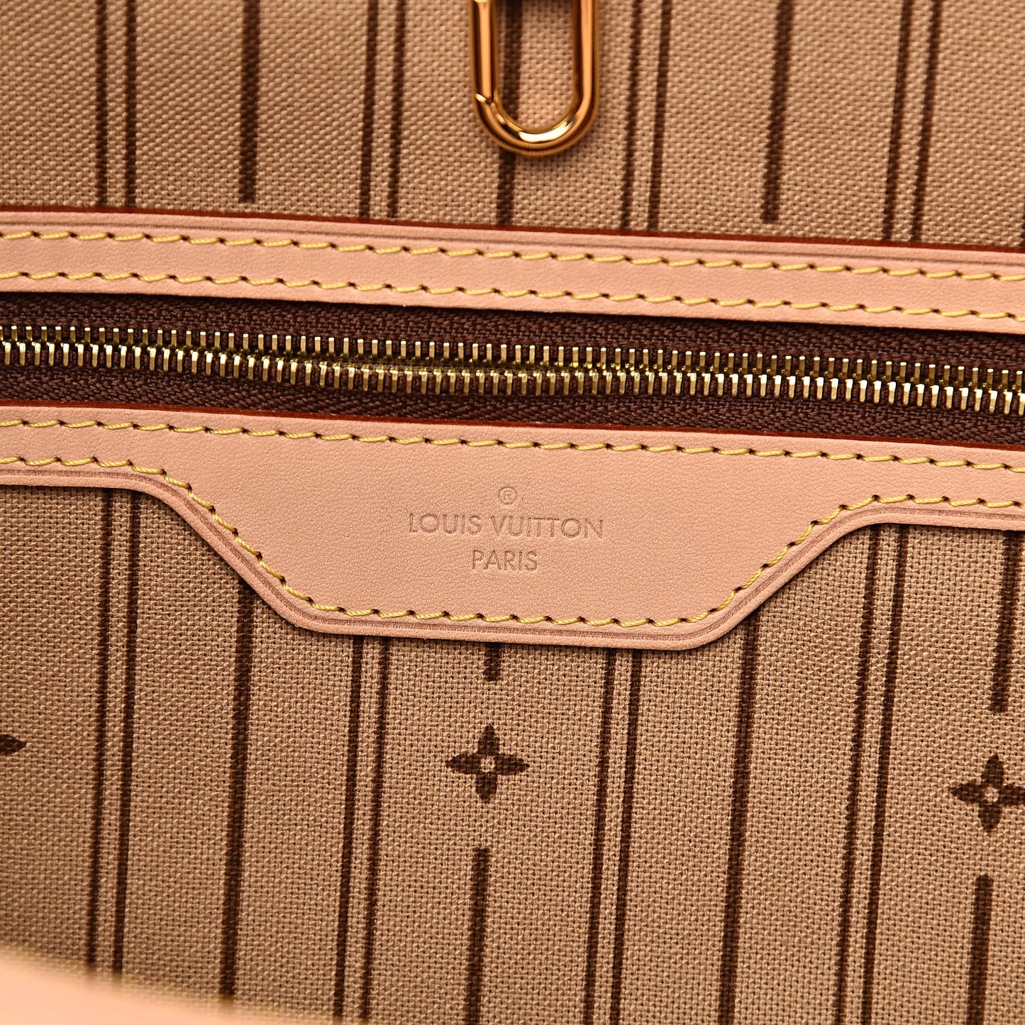 Monogram Delightful GM