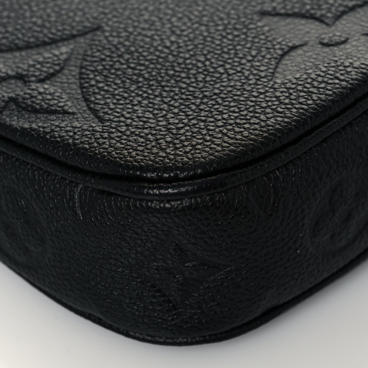 Empreinte Monogram Giant Multi Pochette Accessories Large Pochette Black