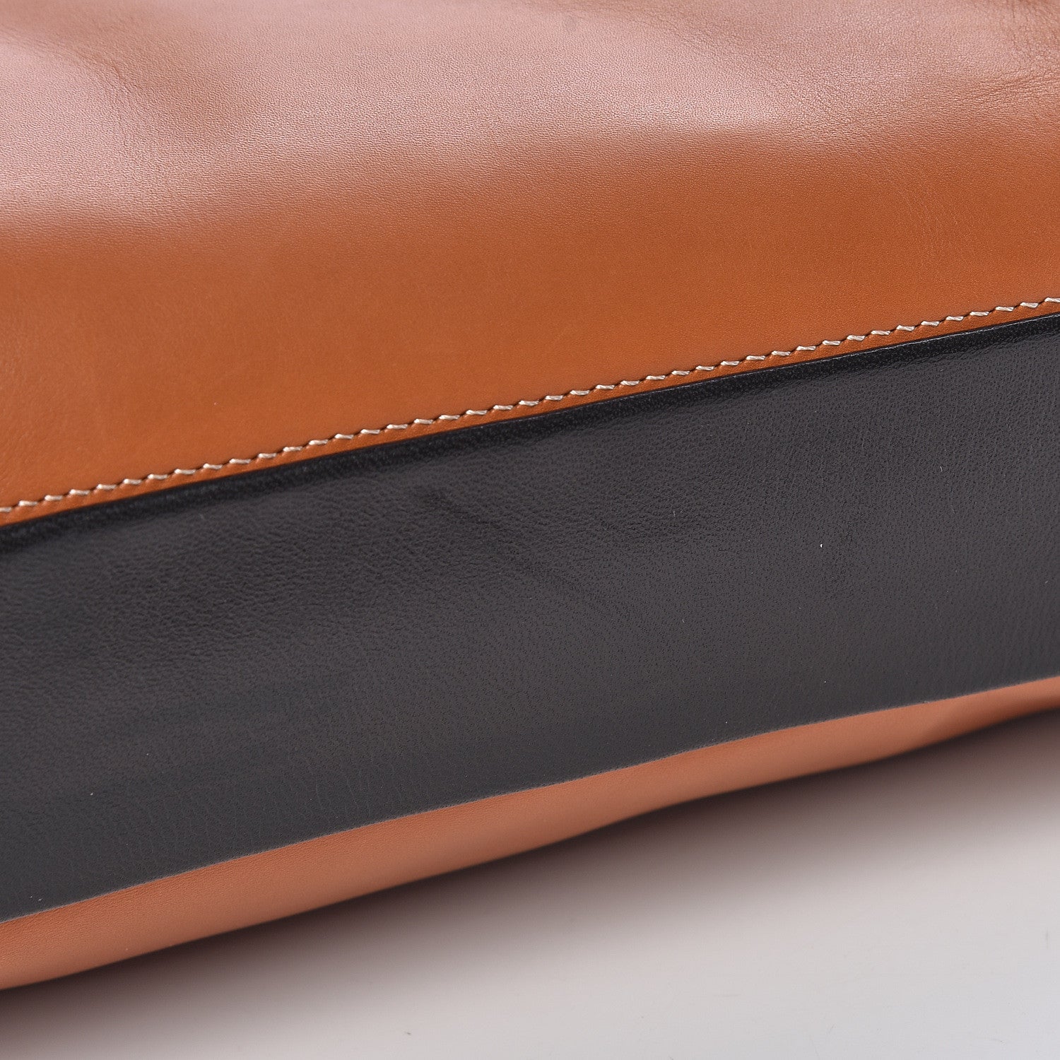 Celine Lambskin Calfskin Band Twisted Cabas Tan 14 of 15