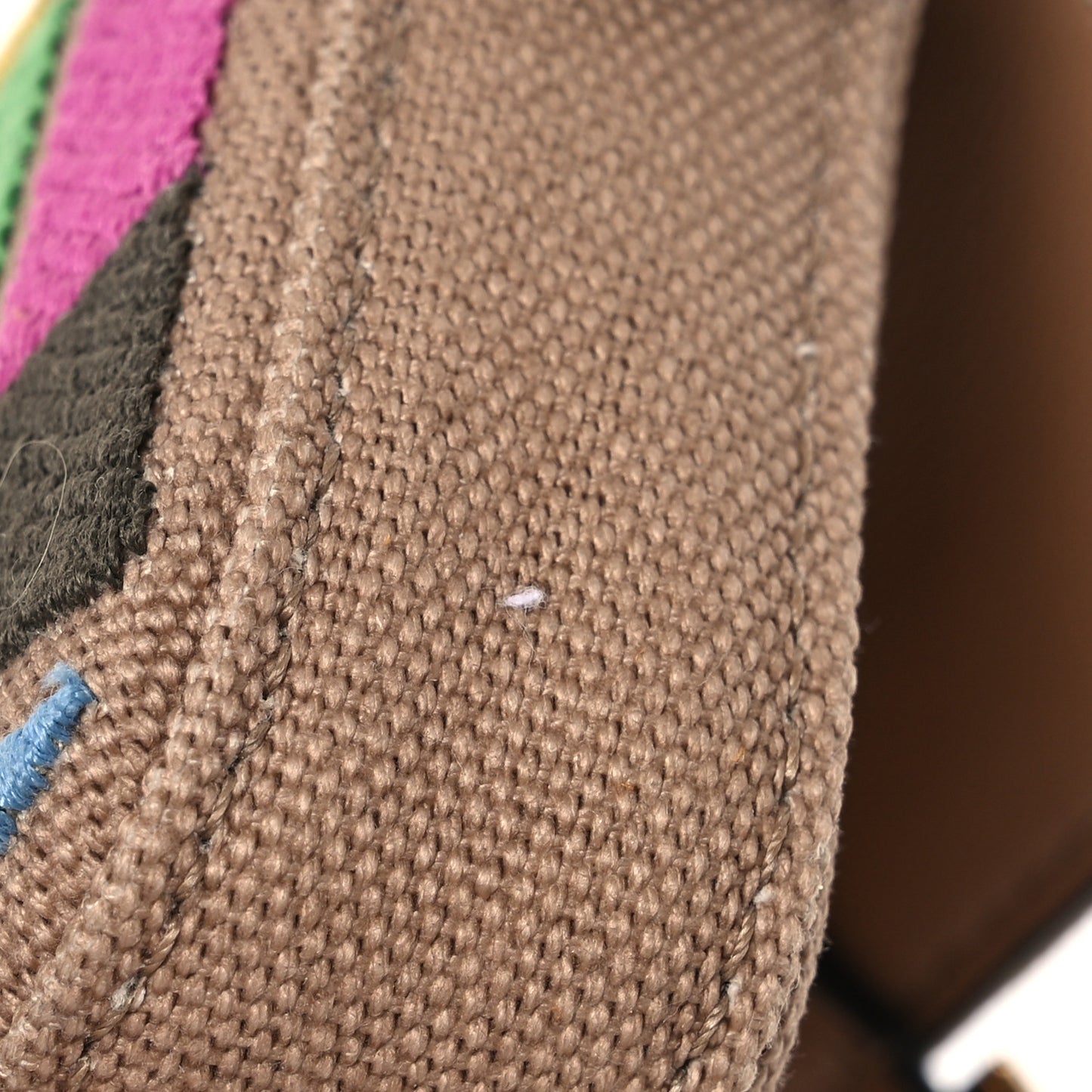 Canvas Vitello King FF Multicolor Embroidered Nano Baguette Charm Multicolor Cuoio
