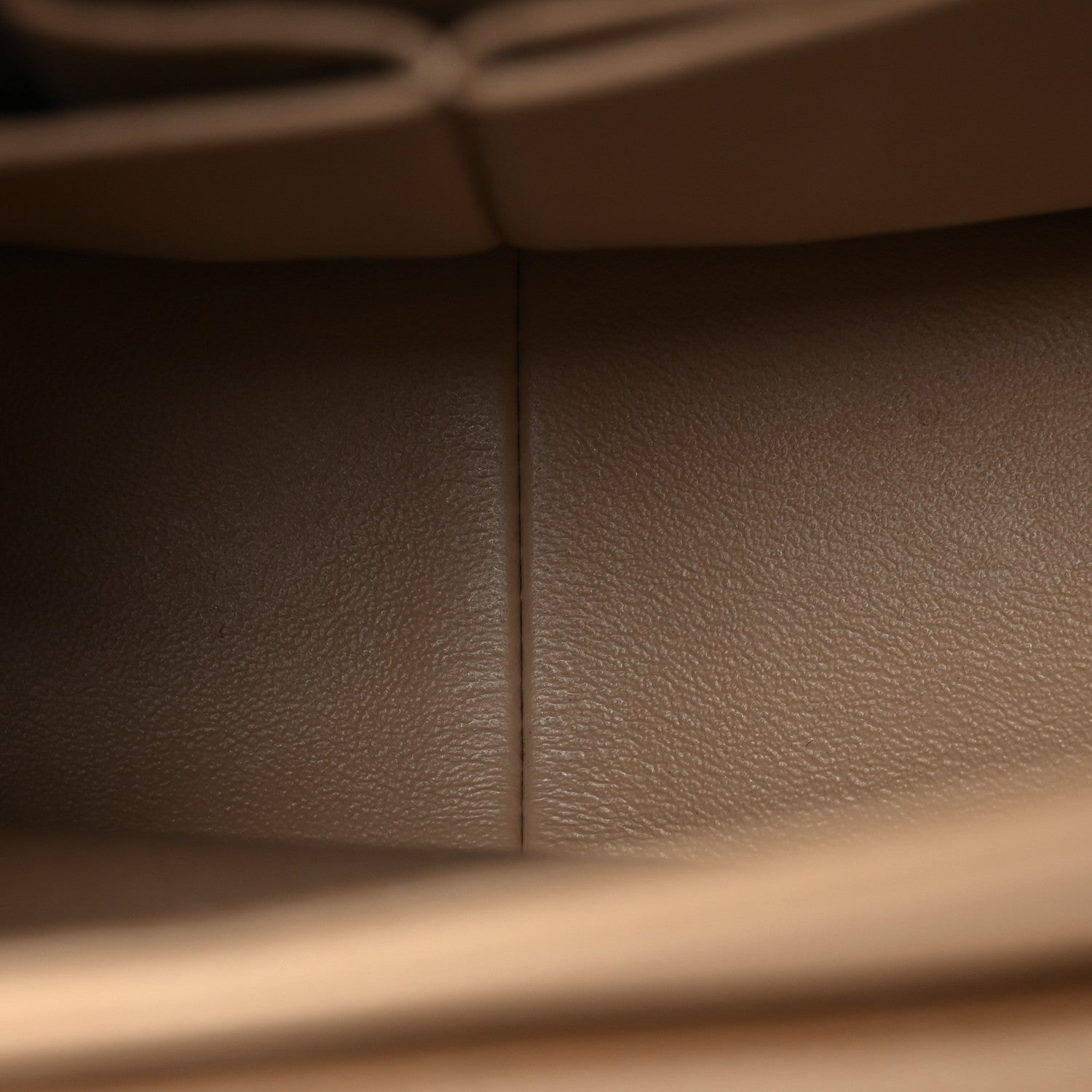 Chanel Cavia Quilted Jumbo Double Flap Beige 5 of 11