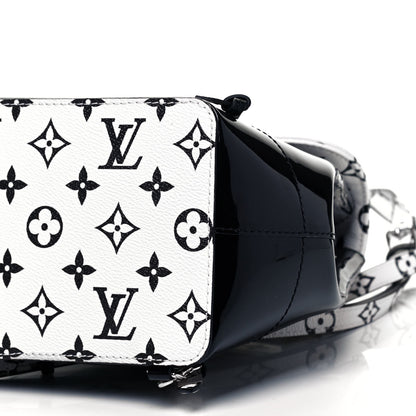 Louis Vuitton Patent Monogram Hot Springs Backpack Black White 6 of 9