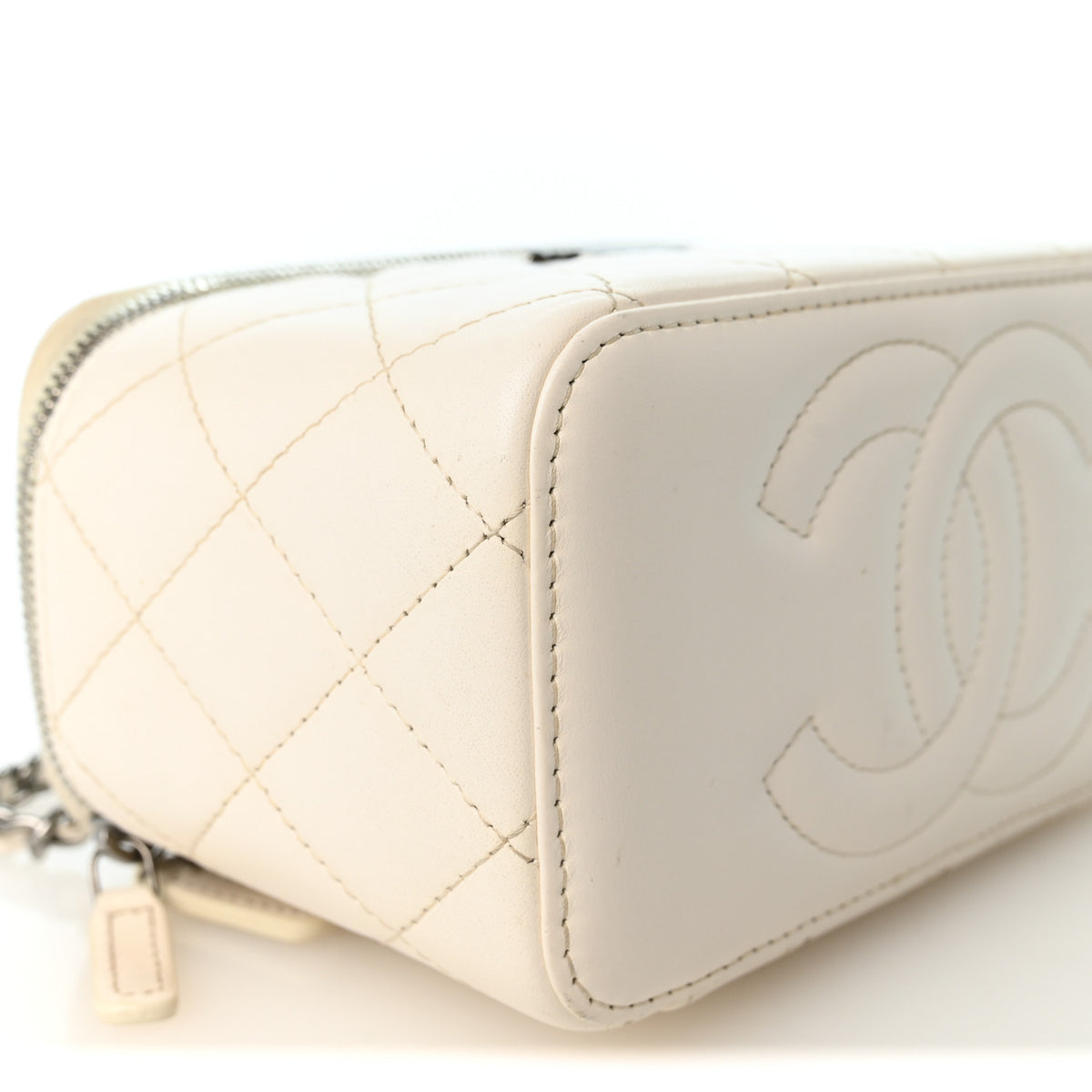 Chanel Lambskin Quilted Crystal Links Top Handle Vanity Case With Chain White 9 of 12