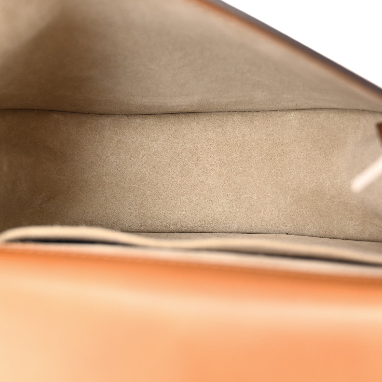 Chloe Calfskin Suede Medium Nile Bracelet Bag Caramel 5 of 12