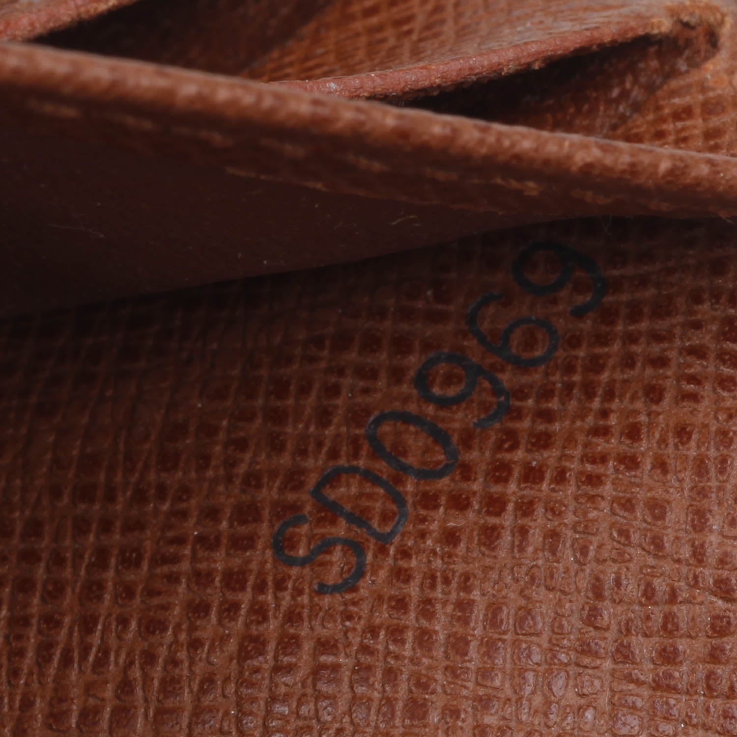 Louis Vuitton Monogram Porte Tresor International Wallet 10 of 10