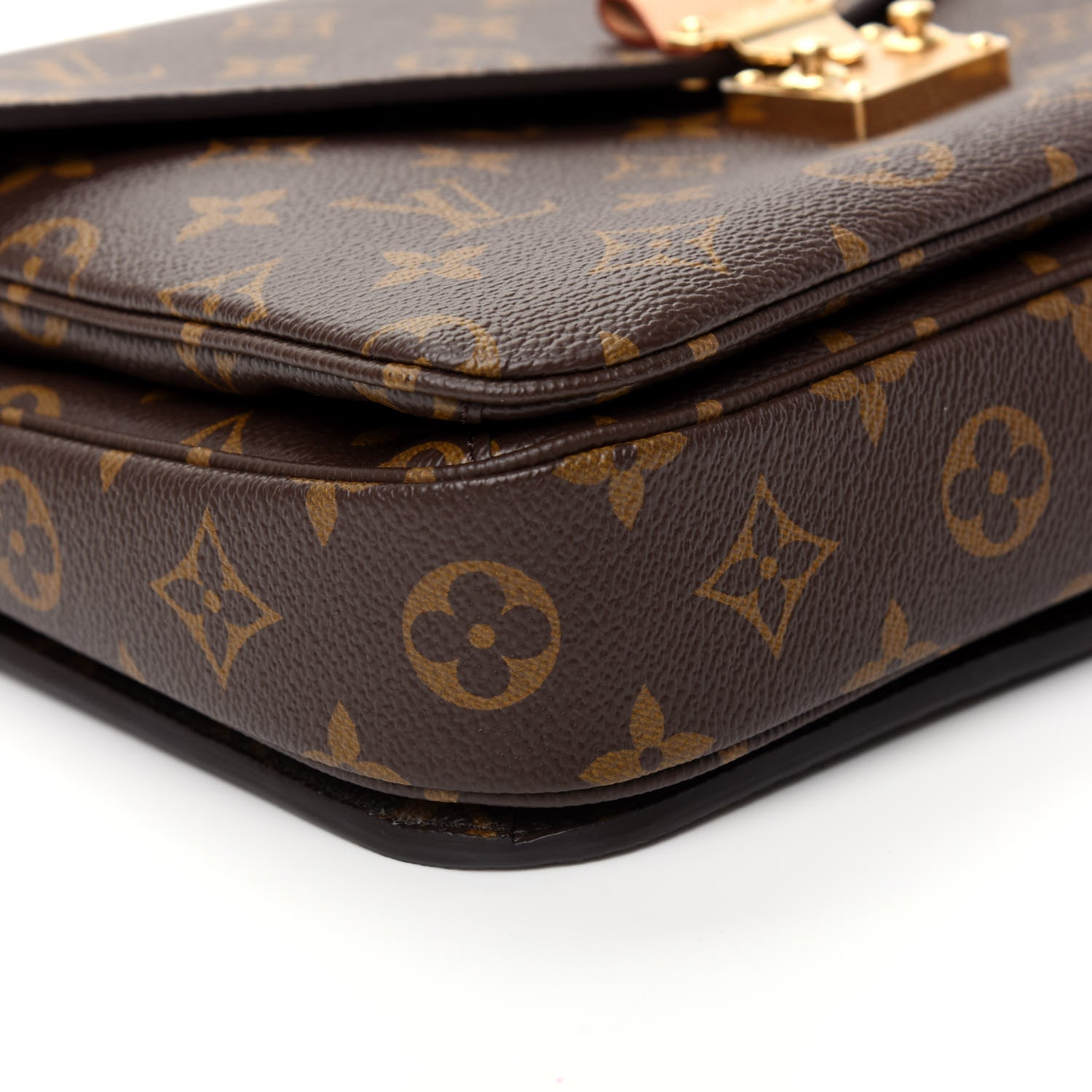 Louis Vuitton Monogram Pochette Metis 6 of 8