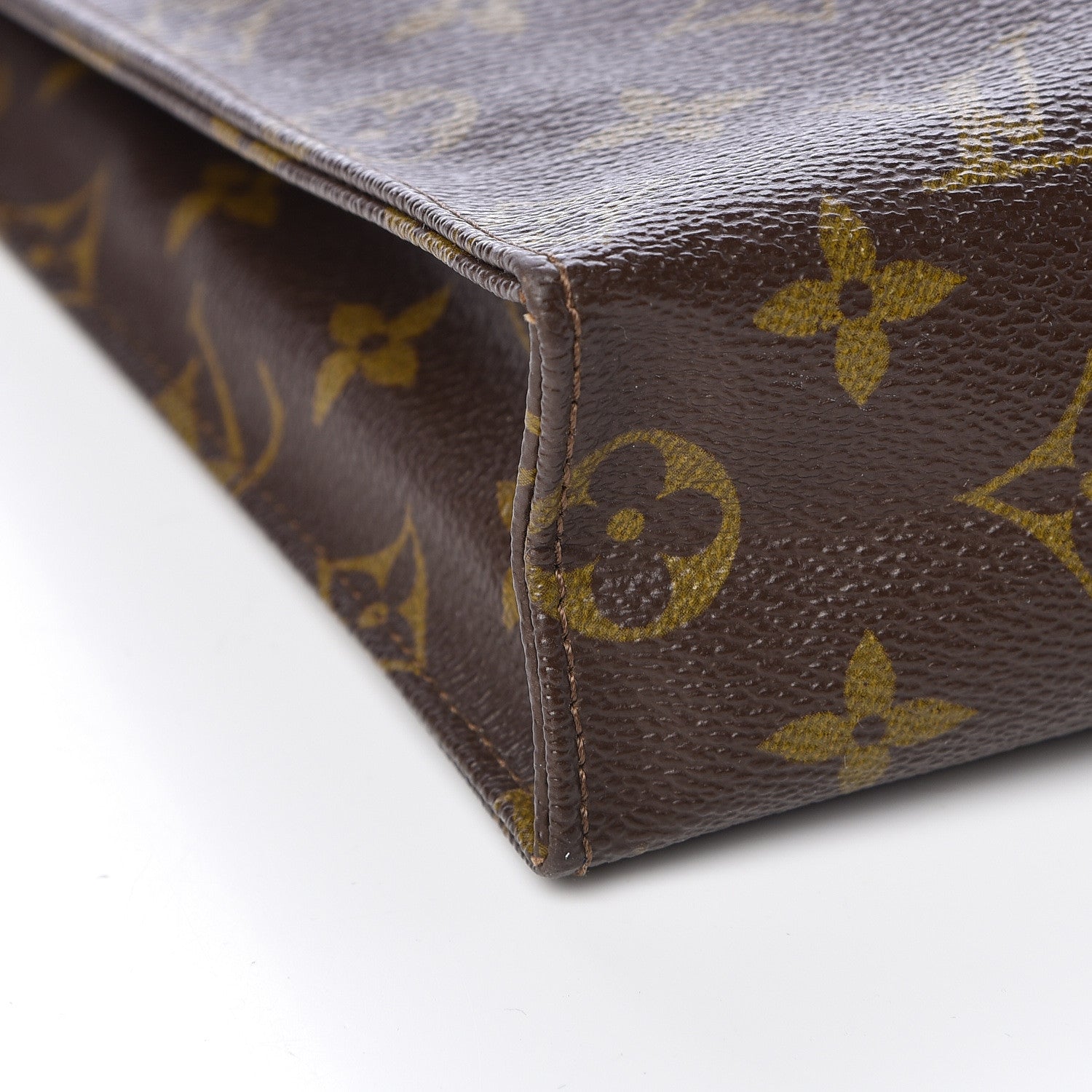 Louis Vuitton Monogram Toiletry Pouch 26 8 of 9
